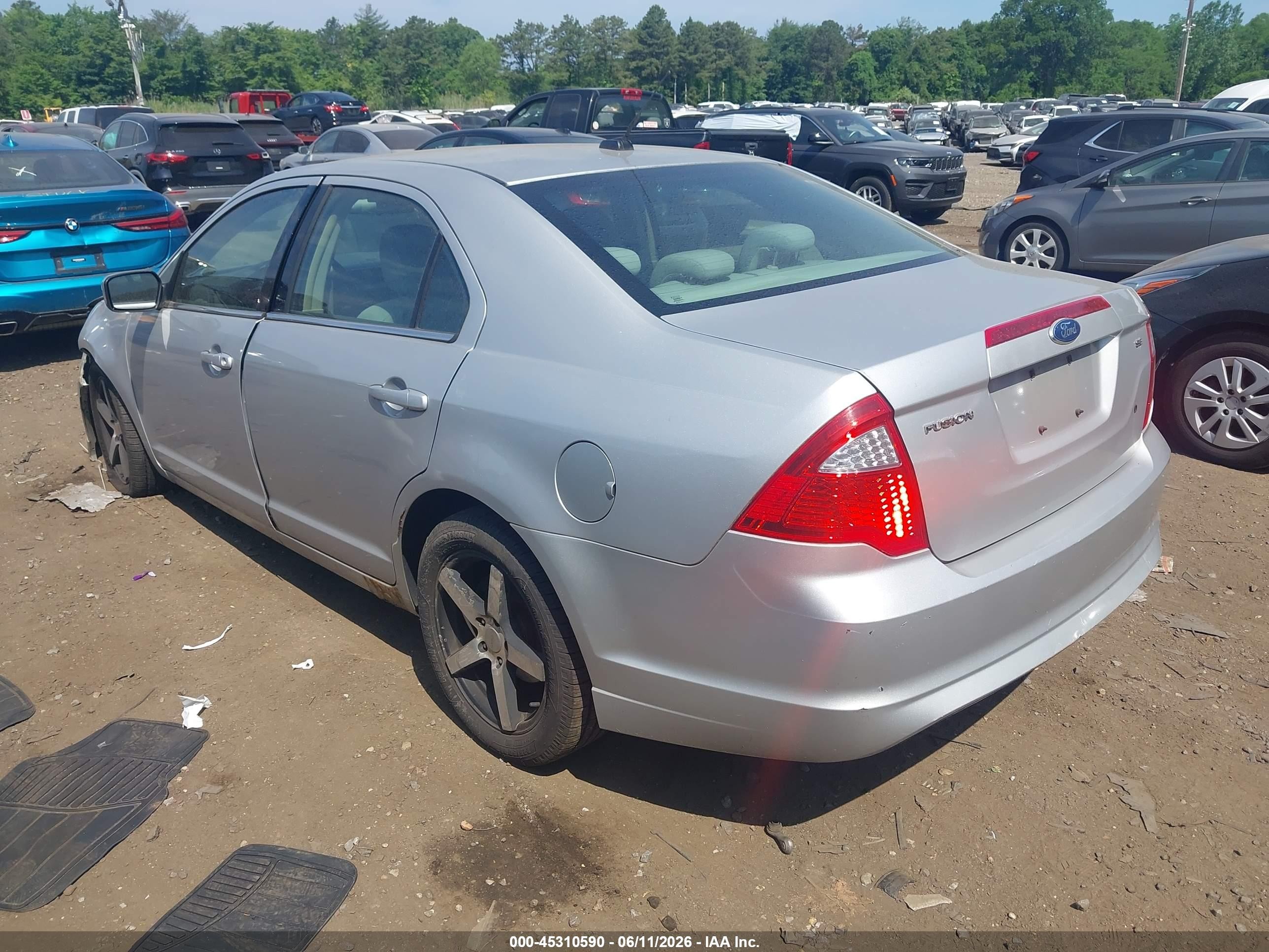 2010 Ford Fusion Se Silver vin: 3FAHP0HA4AR326841