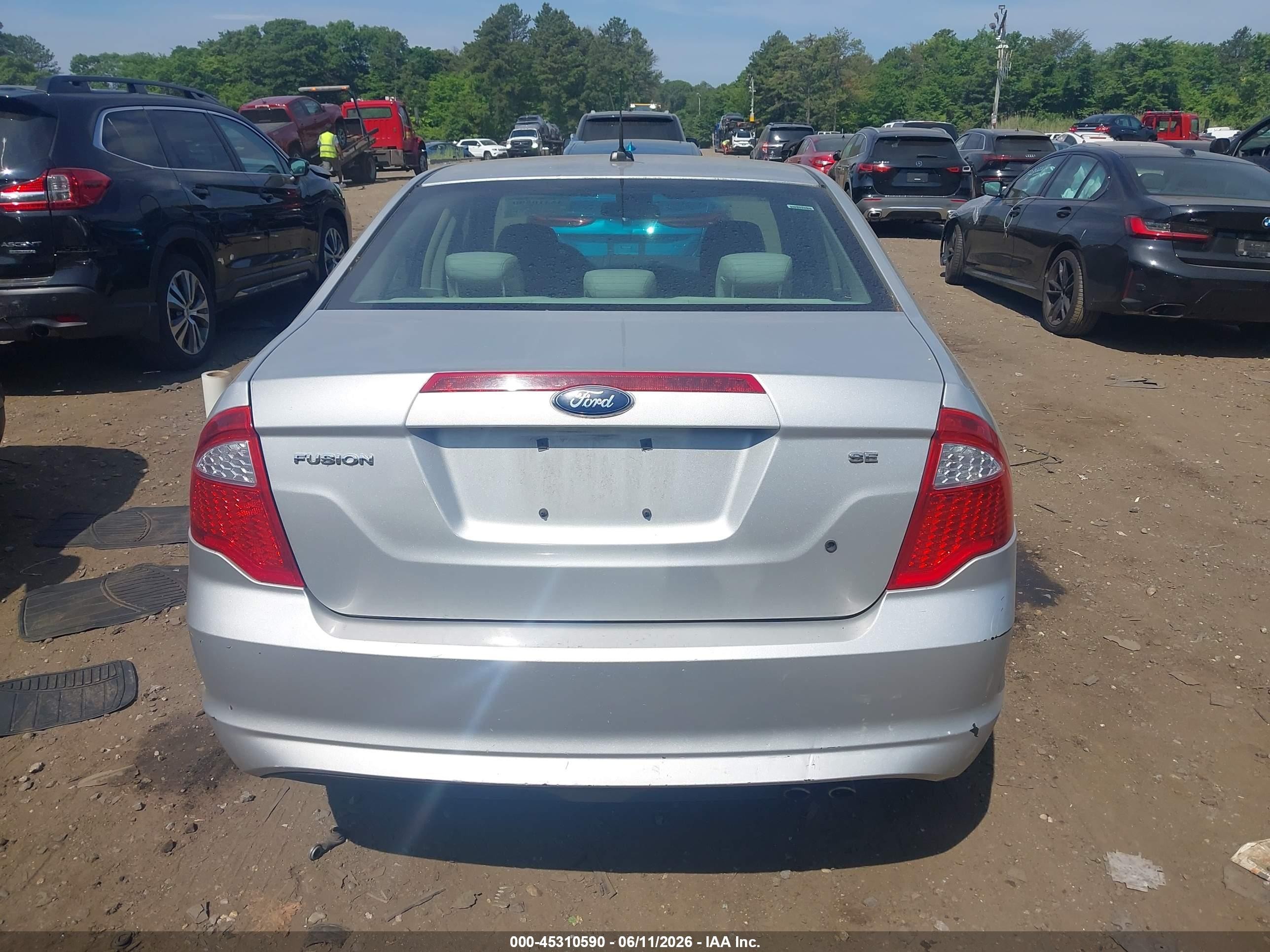 2010 Ford Fusion Se Silver vin: 3FAHP0HA4AR326841