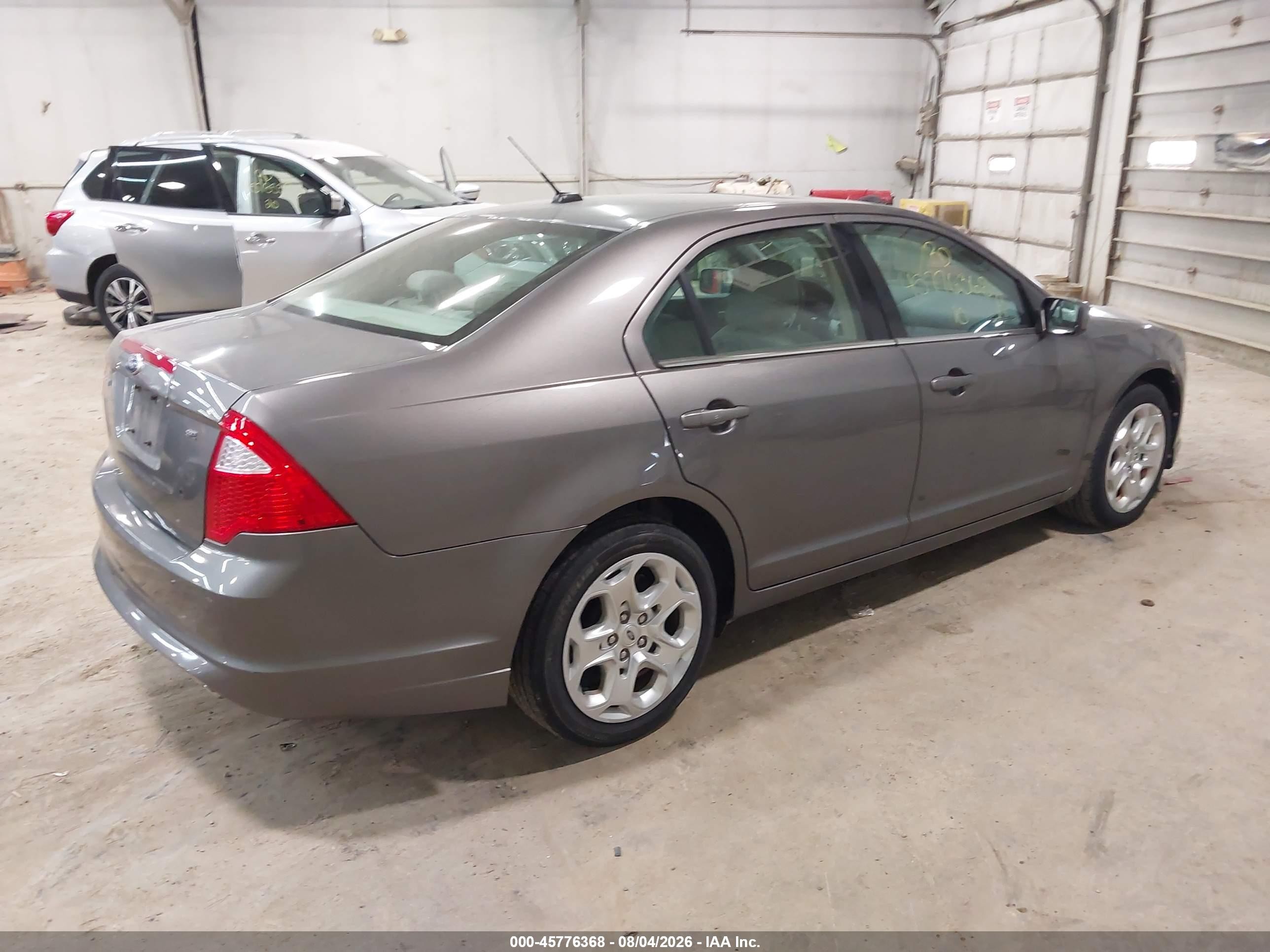 2010 Ford Fusion Se Gray vin: 3FAHP0HA4AR344028