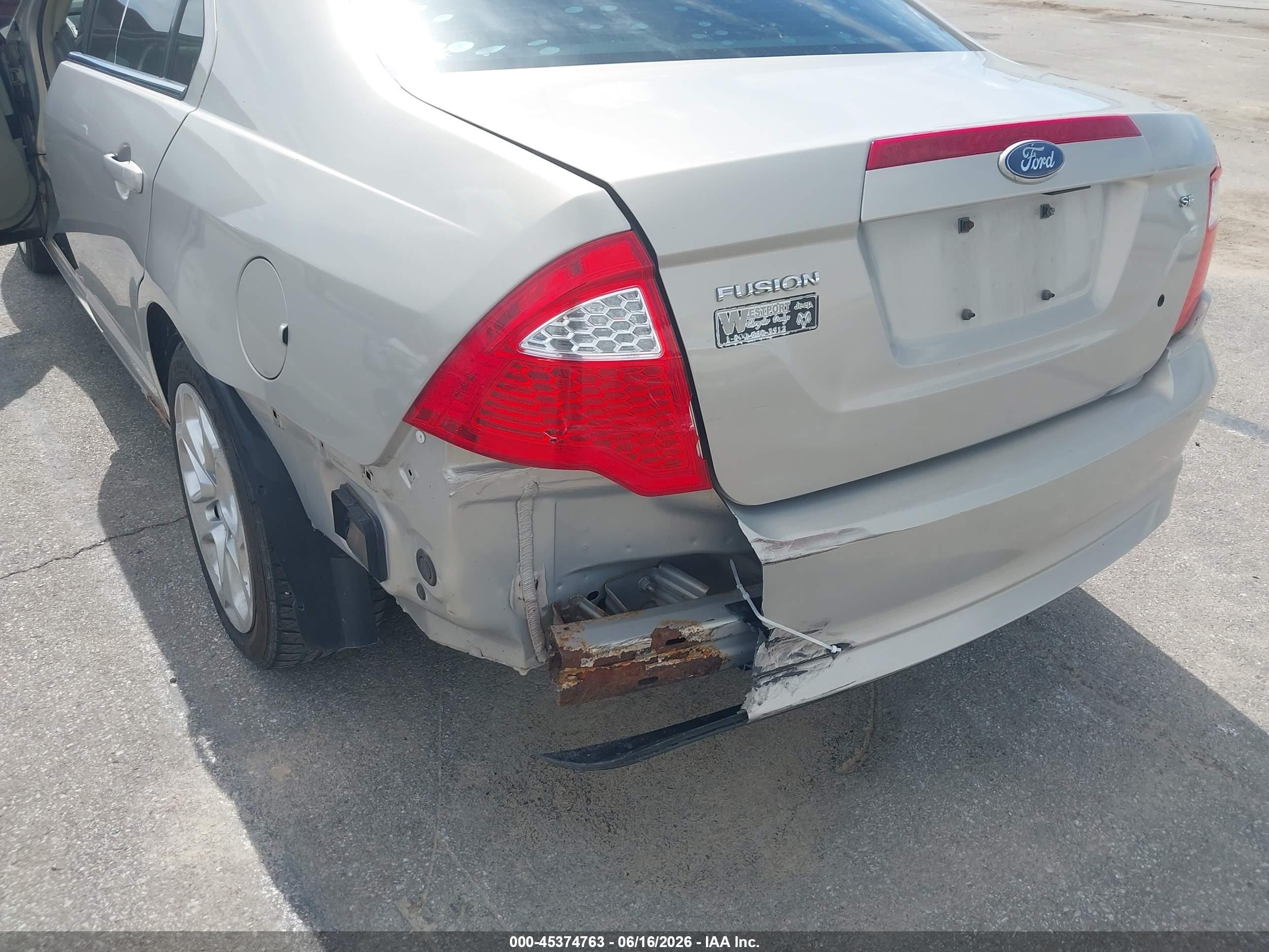 2010 Ford Fusion Se Gold vin: 3FAHP0HA4AR355661