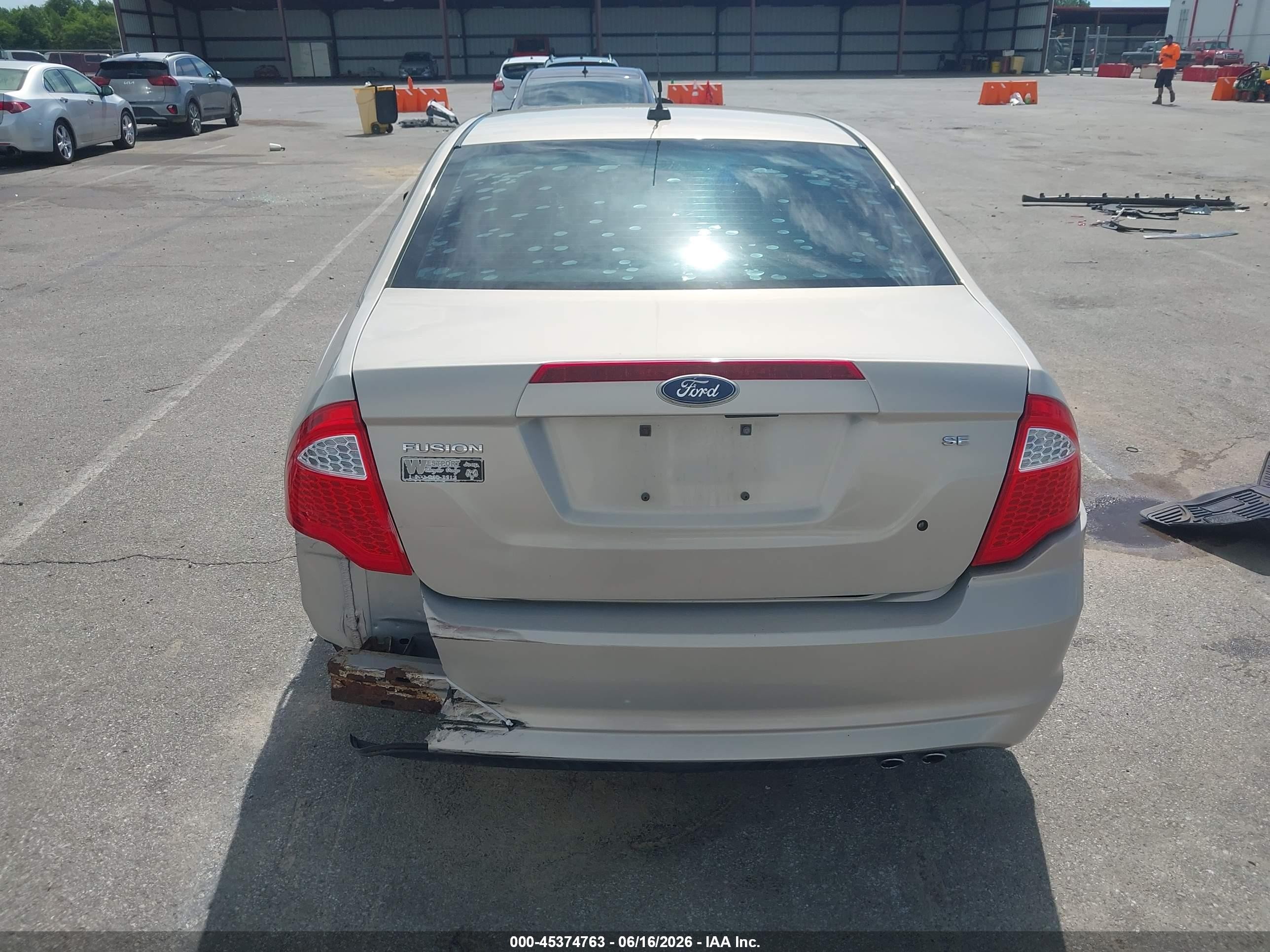 2010 Ford Fusion Se Gold vin: 3FAHP0HA4AR355661