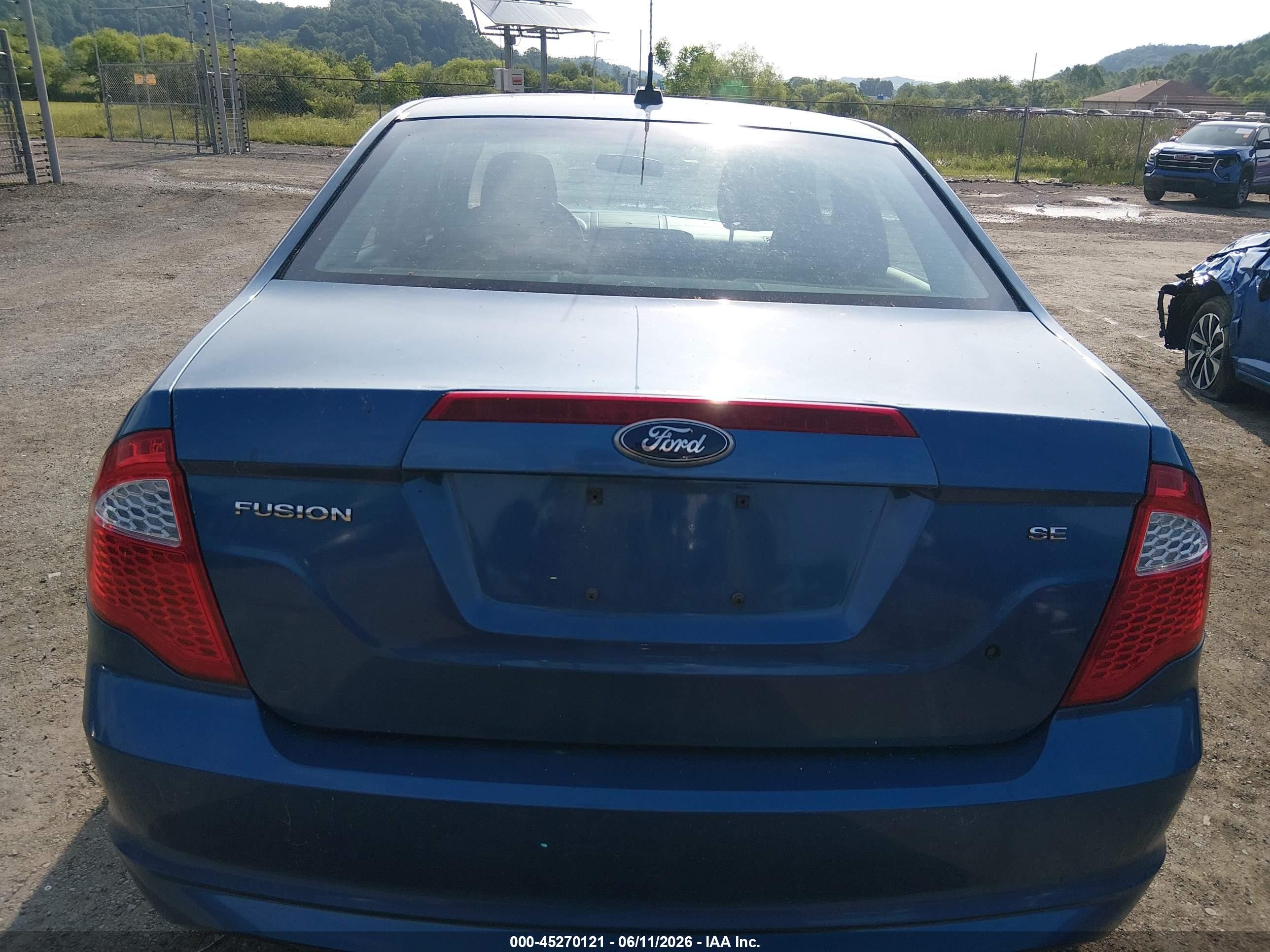 2010 Ford Fusion Se Синий vin: 3FAHP0HA4AR360181