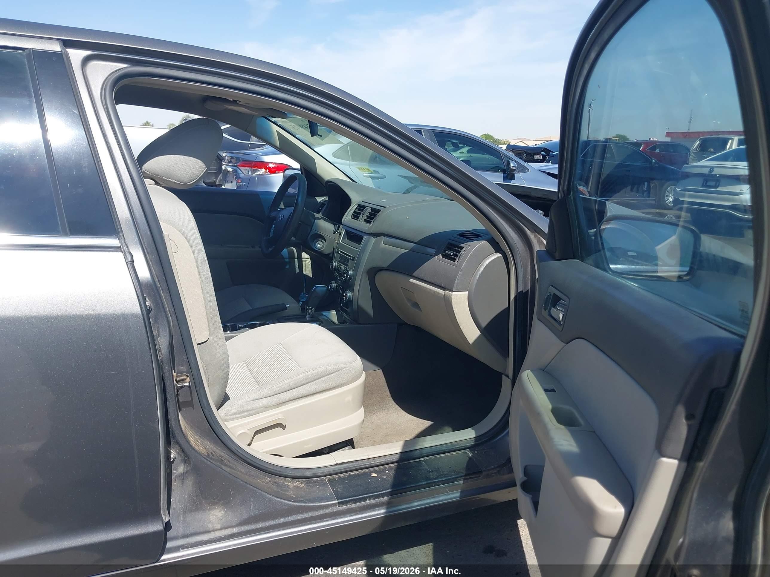 2010 Ford Fusion Se Gray vin: 3FAHP0HA4AR373660