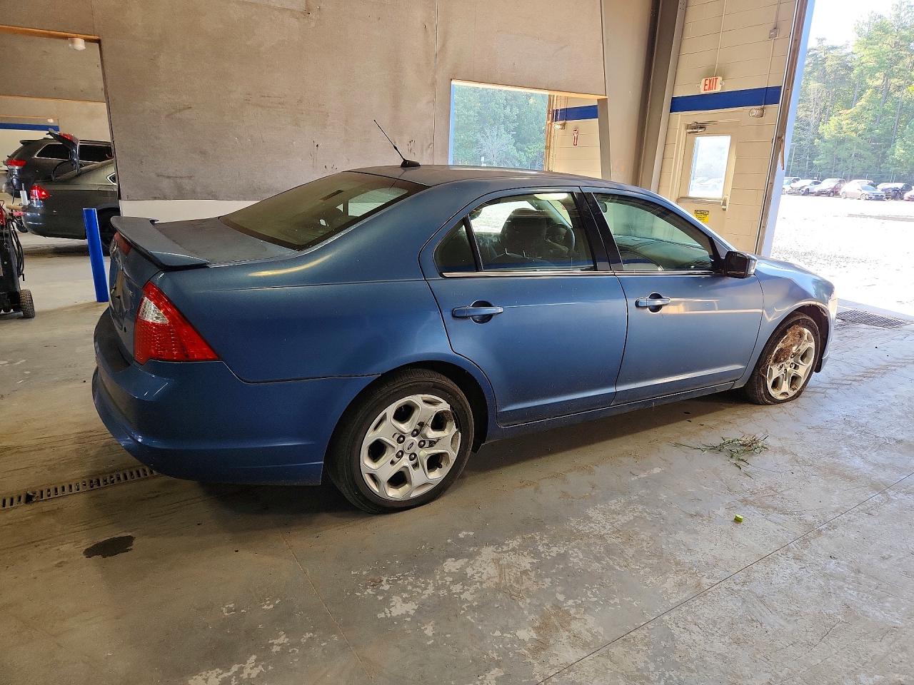 2010 Ford Fusion Se Синий vin: 3FAHP0HA4AR414840