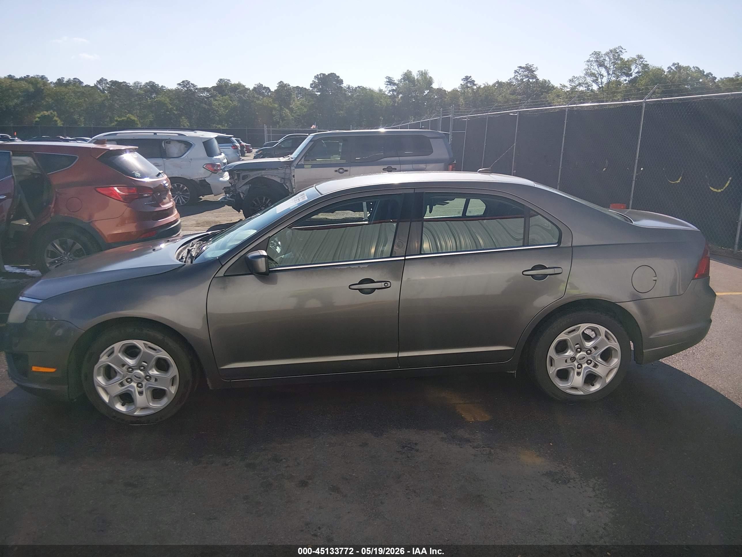 2010 Ford Fusion Se Gray vin: 3FAHP0HA4AR430570
