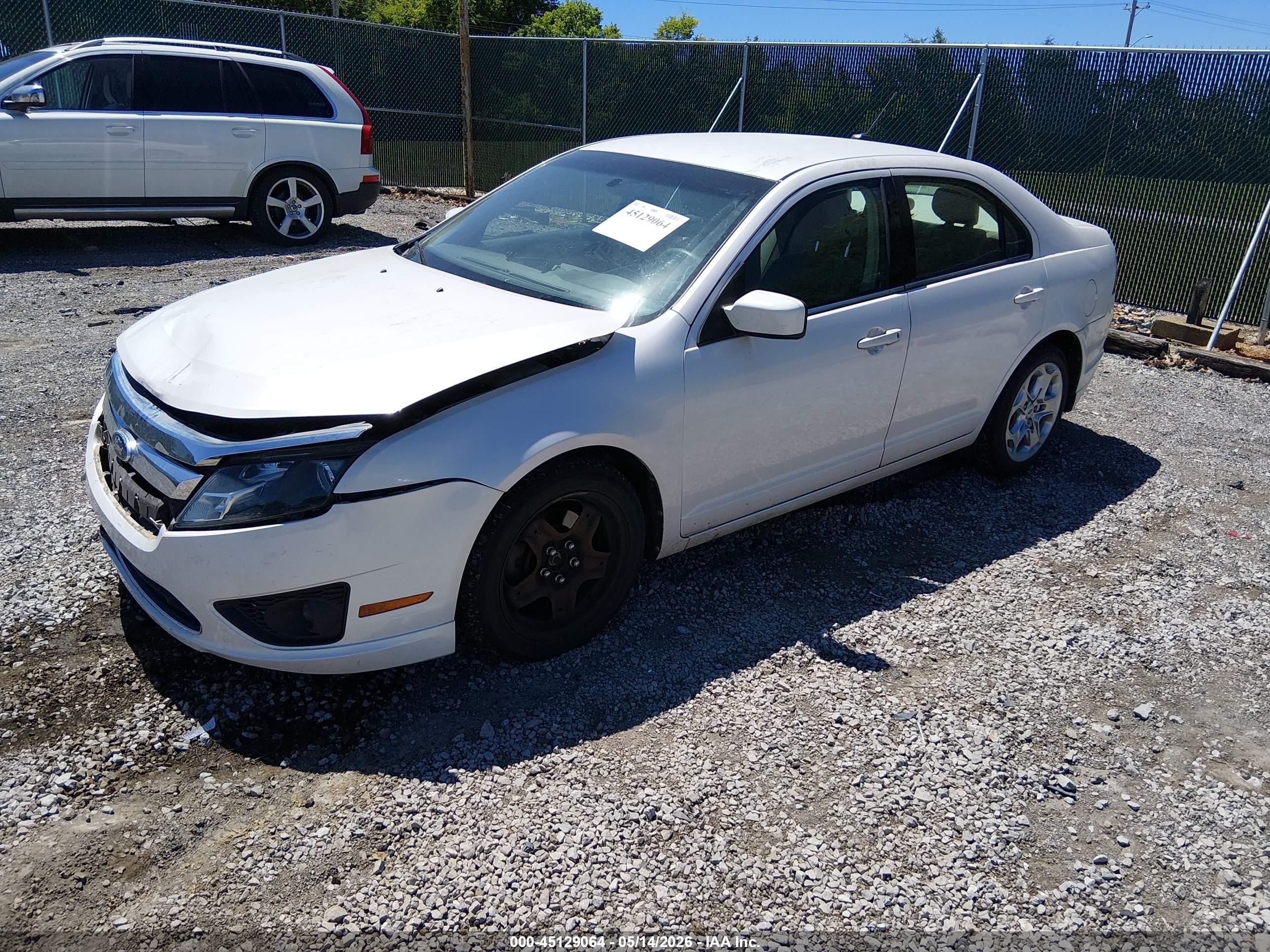 2011 Ford Fusion Se White vin: 3FAHP0HA4BR106973