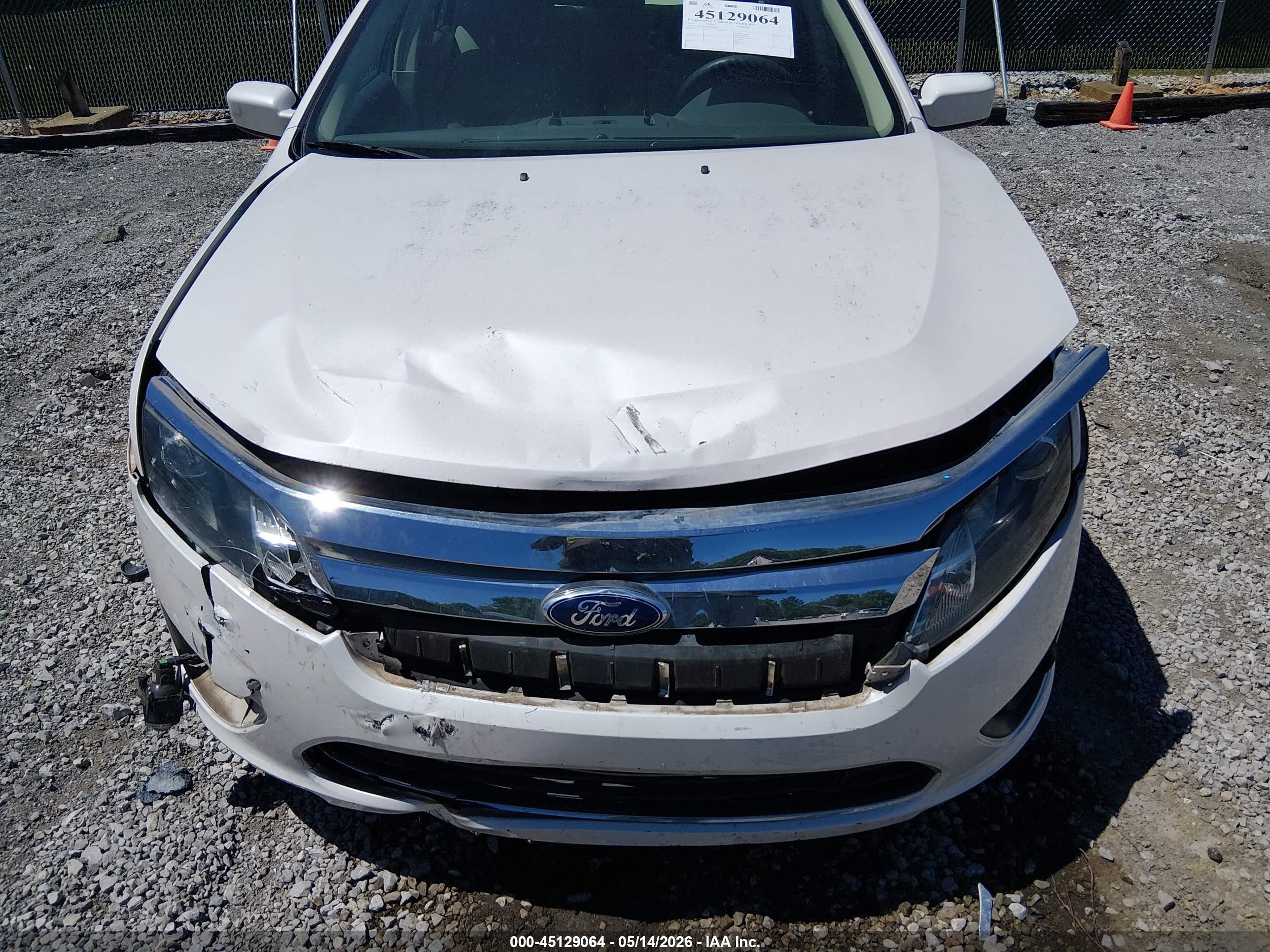 2011 Ford Fusion Se White vin: 3FAHP0HA4BR106973