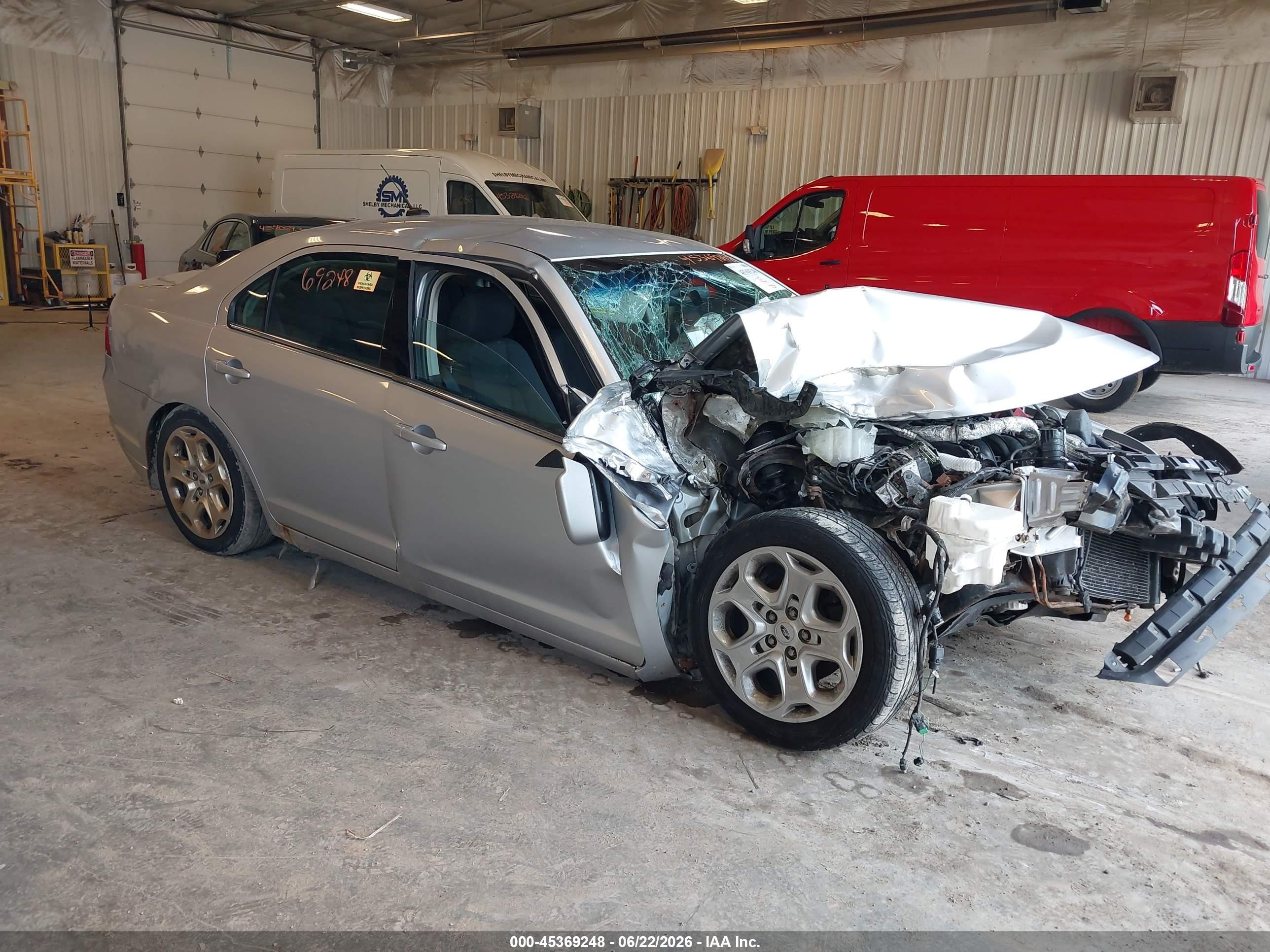 2011 Ford Fusion Se Silver vin: 3FAHP0HA4BR107167