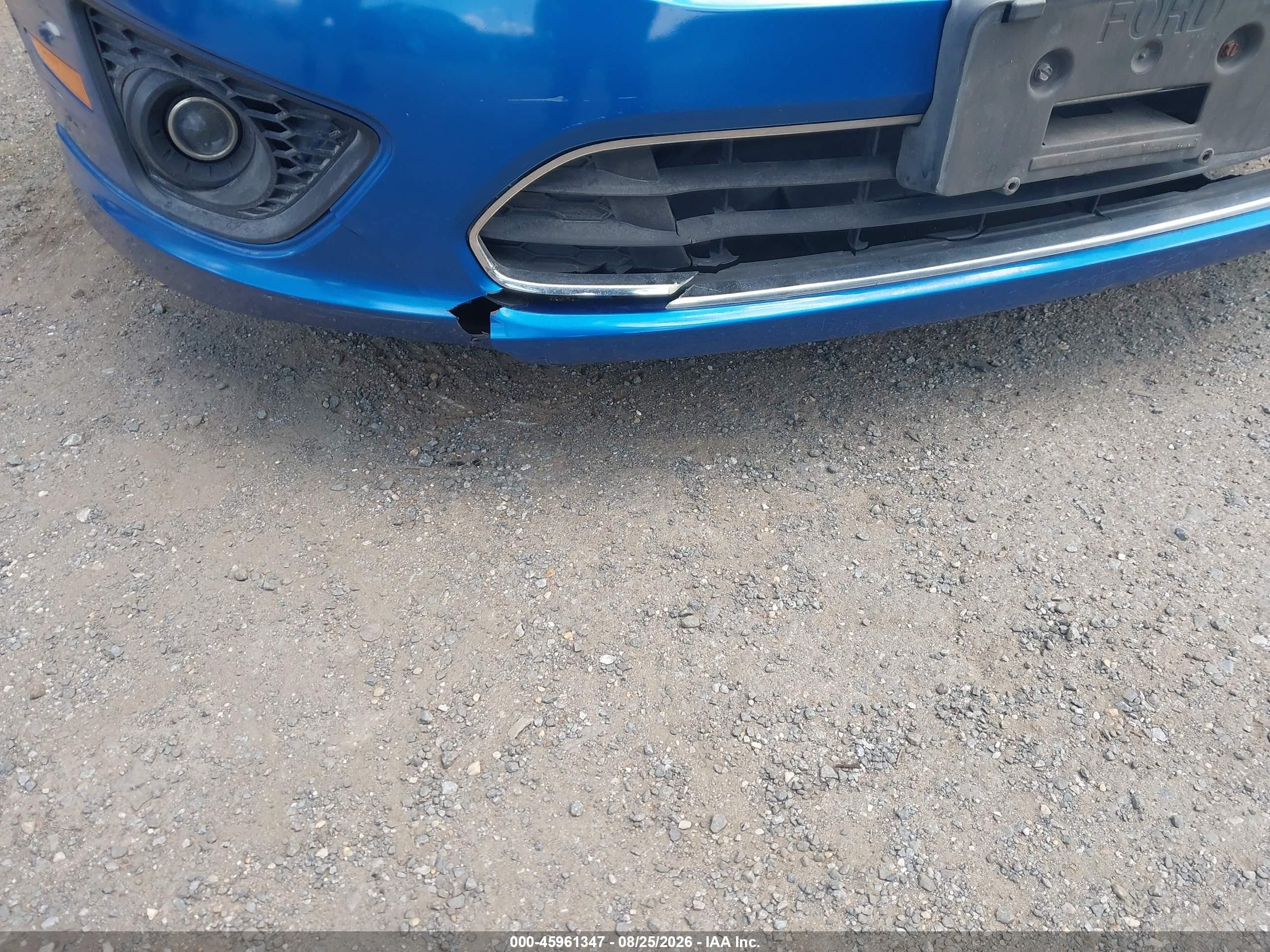 2011 Ford Fusion Se Черный vin: 3FAHP0HA4BR112434