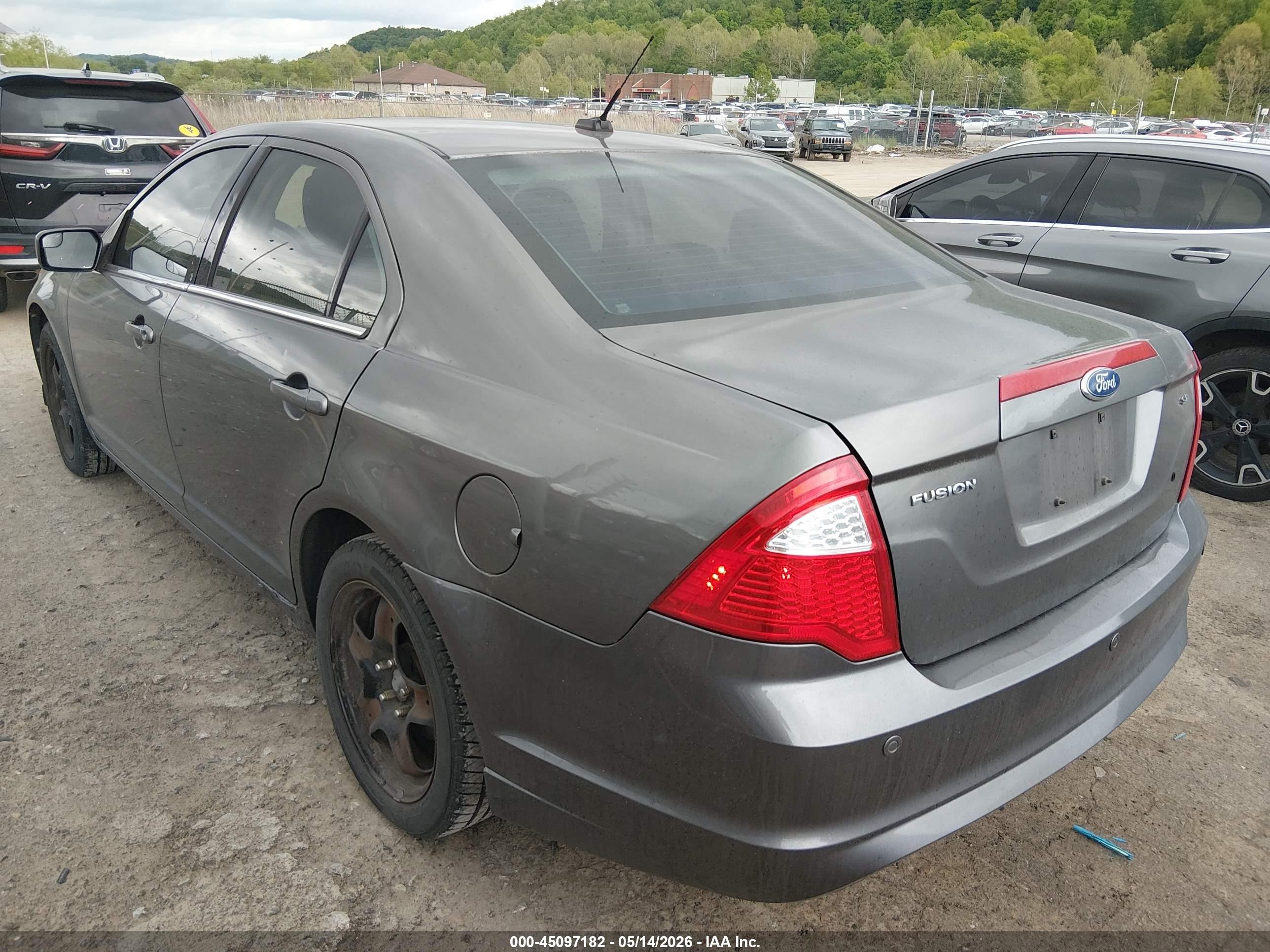 2011 Ford Fusion Se Gray vin: 3FAHP0HA4BR132831