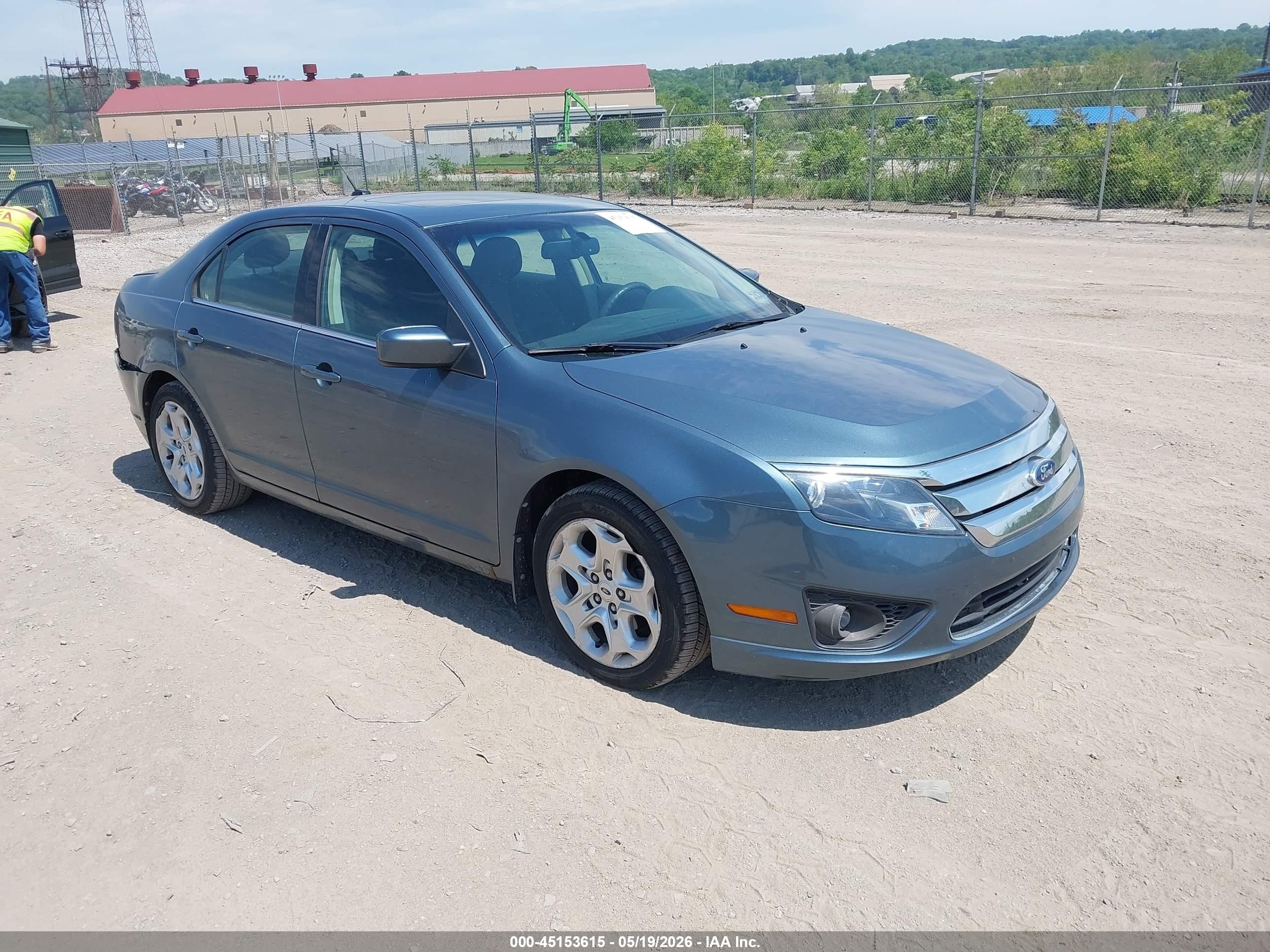 2011 Ford Fusion Se Blue vin: 3FAHP0HA4BR217264