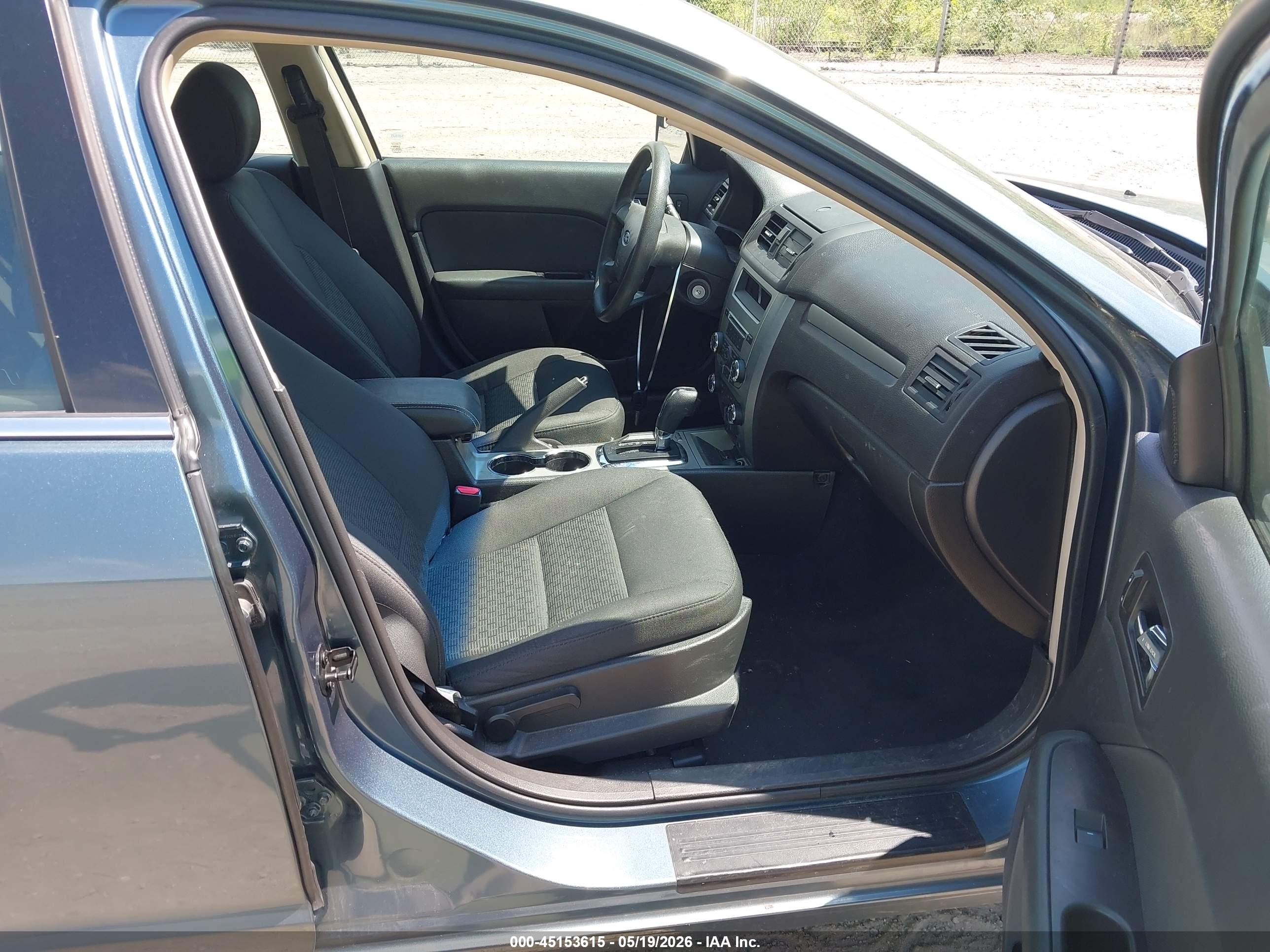 2011 Ford Fusion Se Синий vin: 3FAHP0HA4BR217264