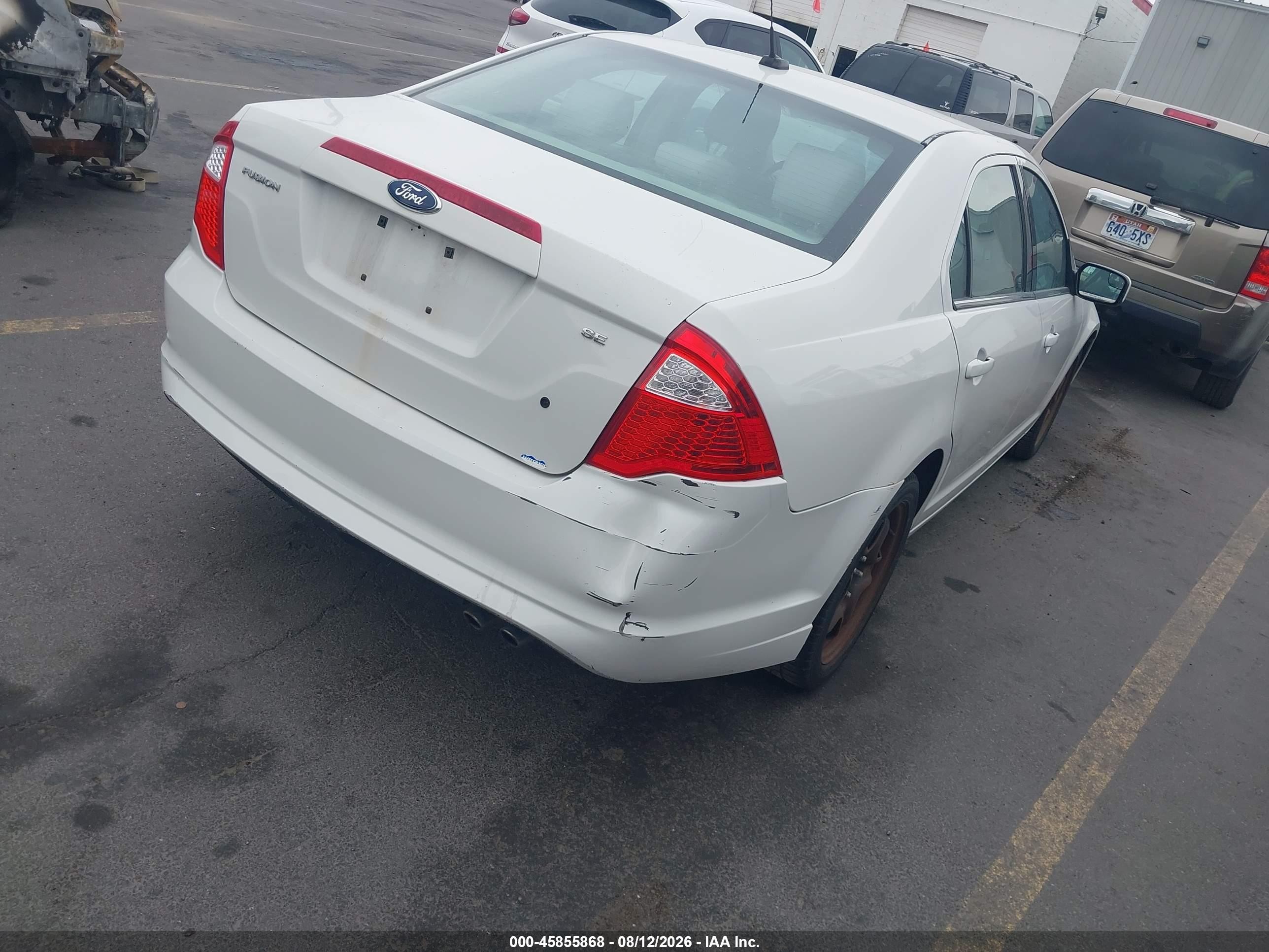 2011 Ford Fusion Se White vin: 3FAHP0HA4BR270191