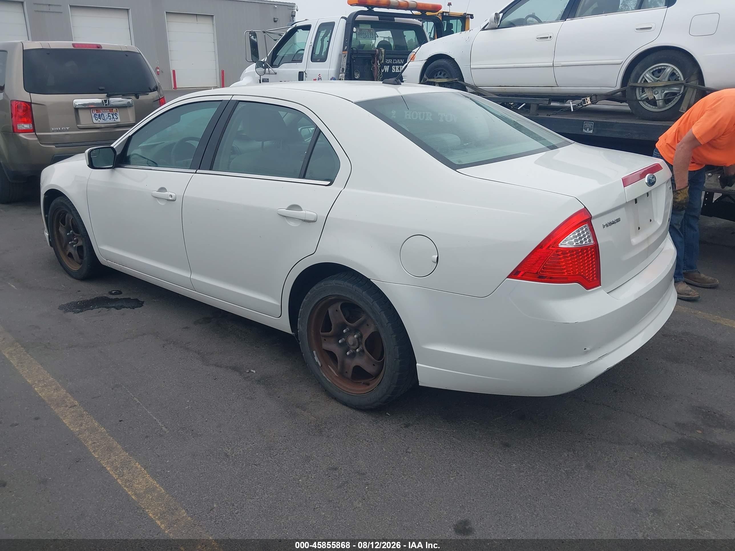 2011 Ford Fusion Se White vin: 3FAHP0HA4BR270191