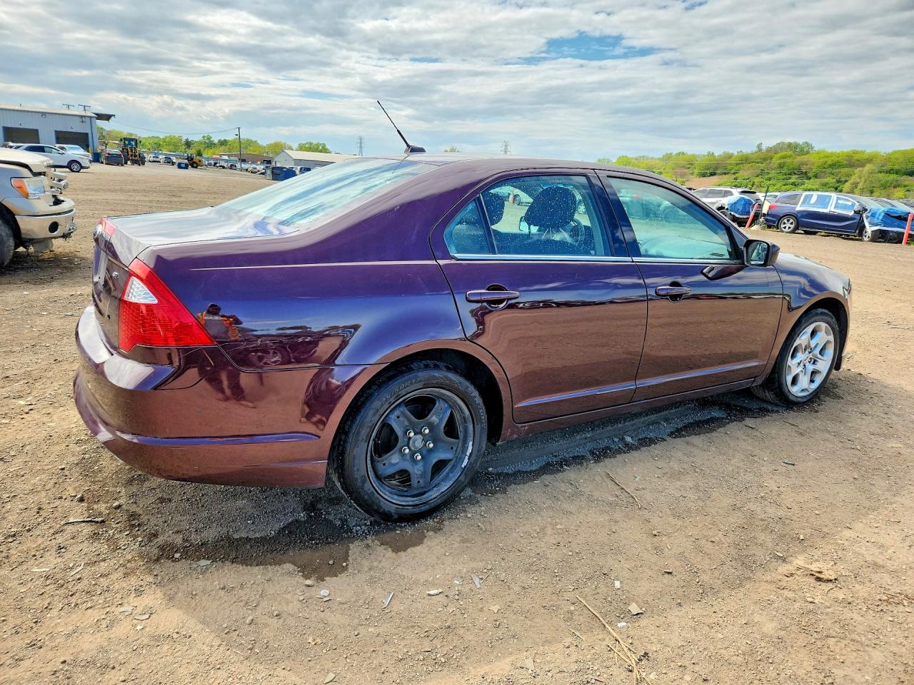 2011 Ford Fusion Se Burgundy vin: 3FAHP0HA4BR273043
