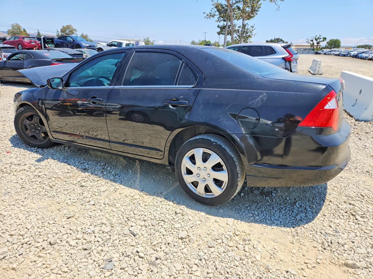 2011 Ford Fusion Se Черный vin: 3FAHP0HA4BR282292