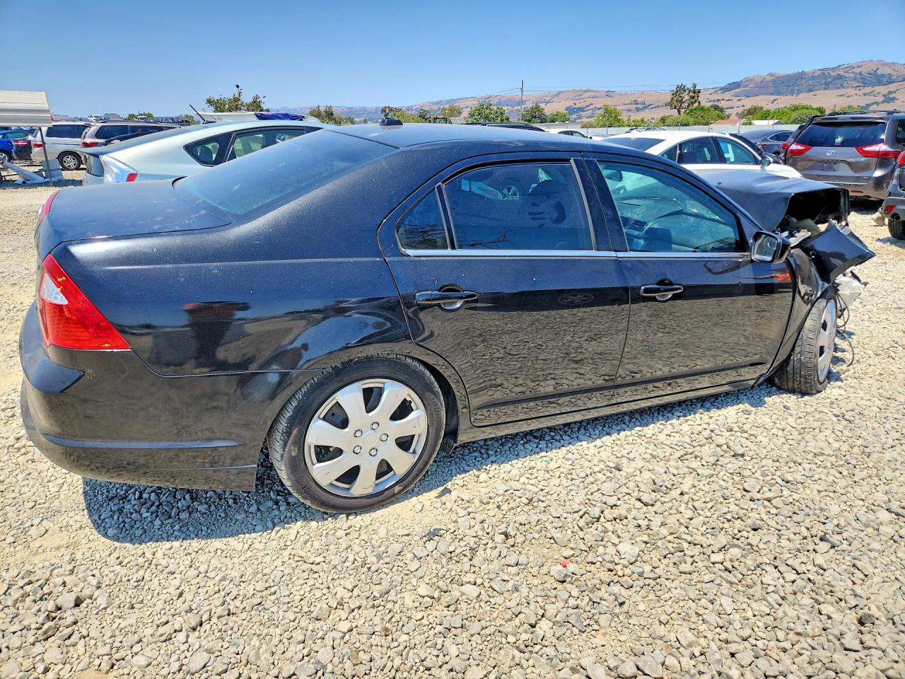 2011 Ford Fusion Se Черный vin: 3FAHP0HA4BR282292