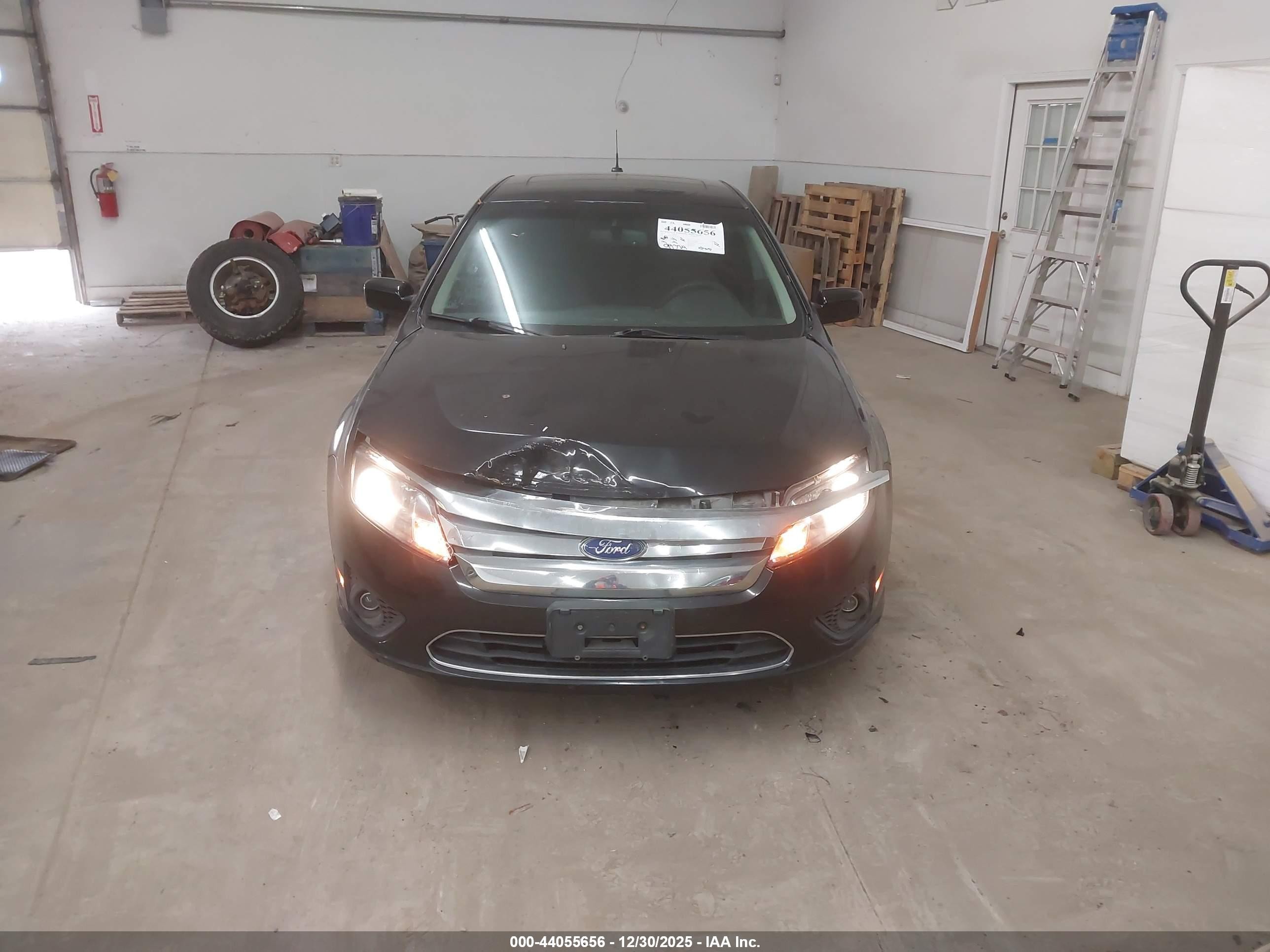 2011 Ford Fusion Se Черный vin: 3FAHP0HA4BR285385