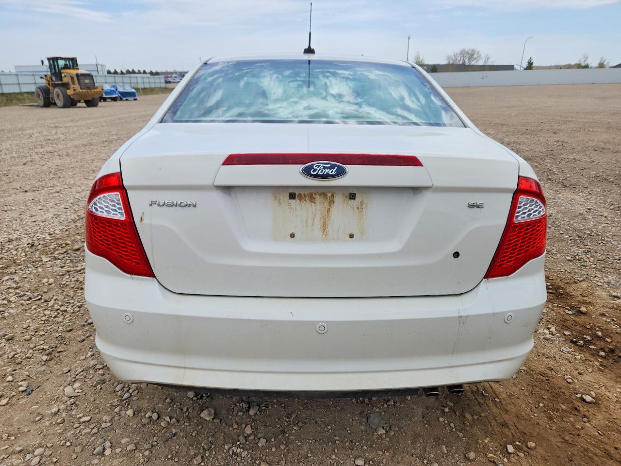 2011 Ford Fusion Se White vin: 3FAHP0HA4BR346234