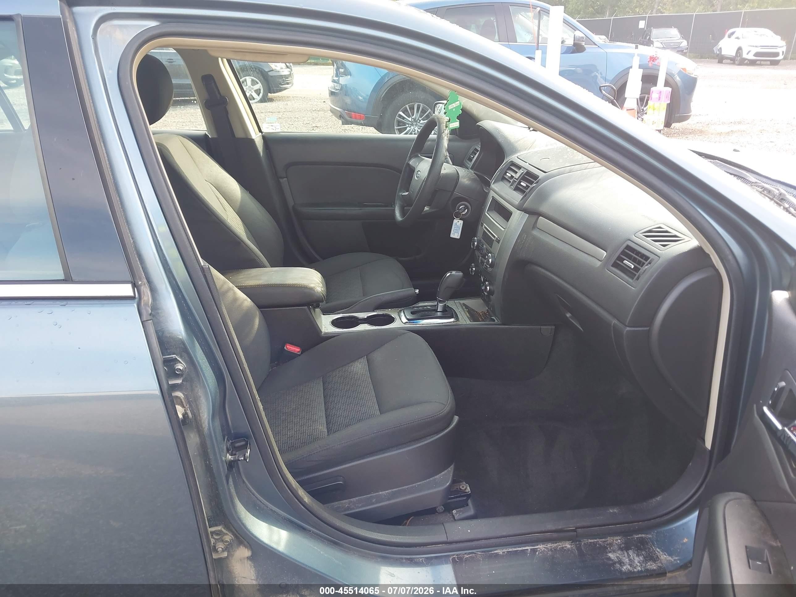 2012 Ford Fusion Se Gray vin: 3FAHP0HA4CR102410