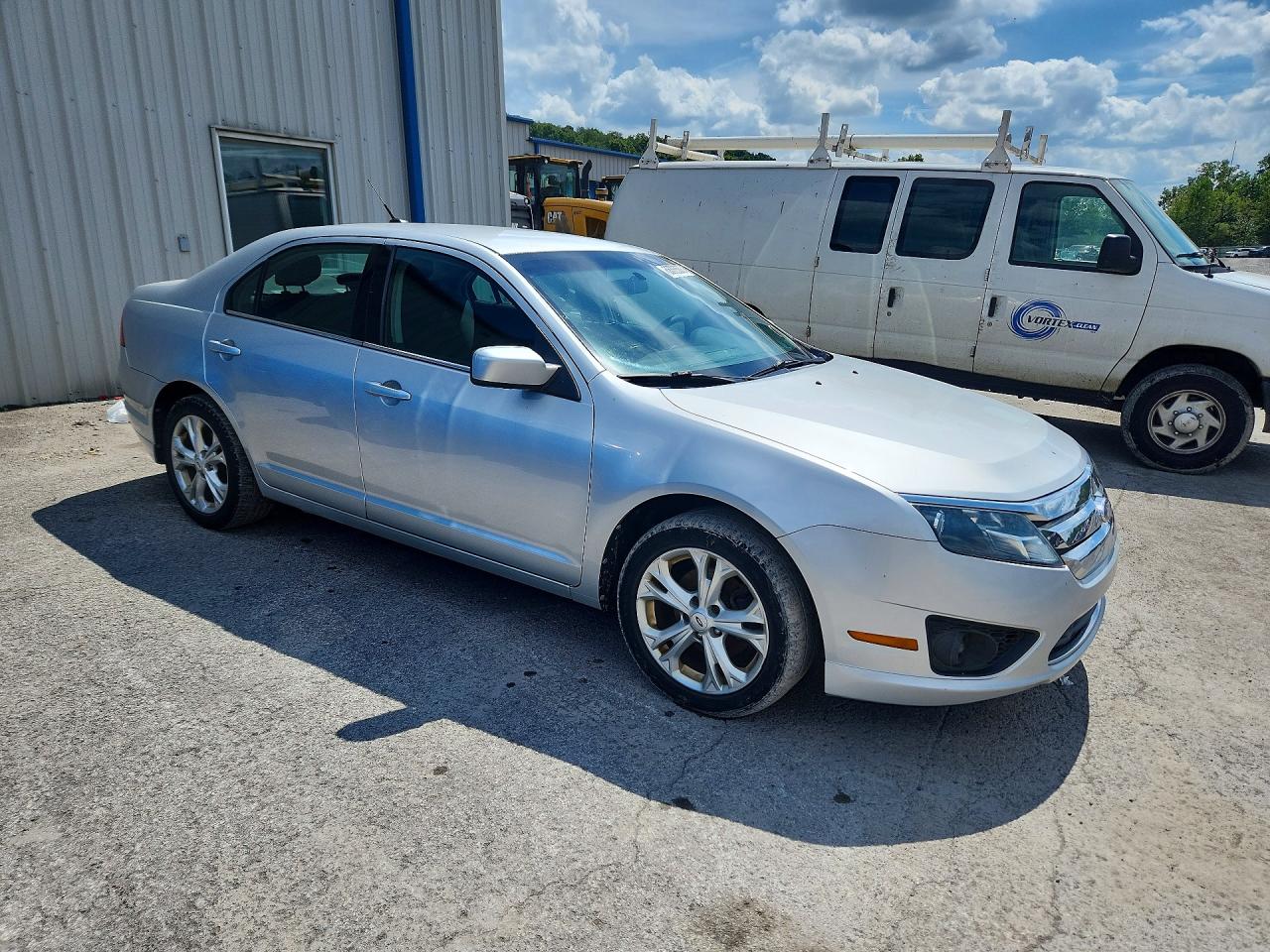 2012 Ford Fusion Se Silver vin: 3FAHP0HA4CR105047