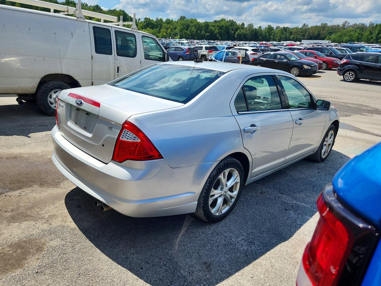 2012 Ford Fusion Se Silver vin: 3FAHP0HA4CR105047