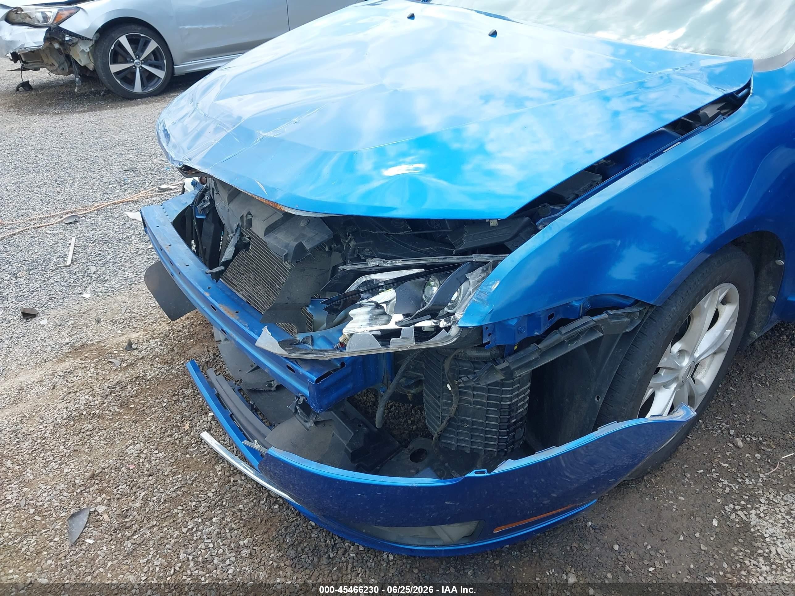 2012 Ford Fusion Se Blue vin: 3FAHP0HA4CR109969