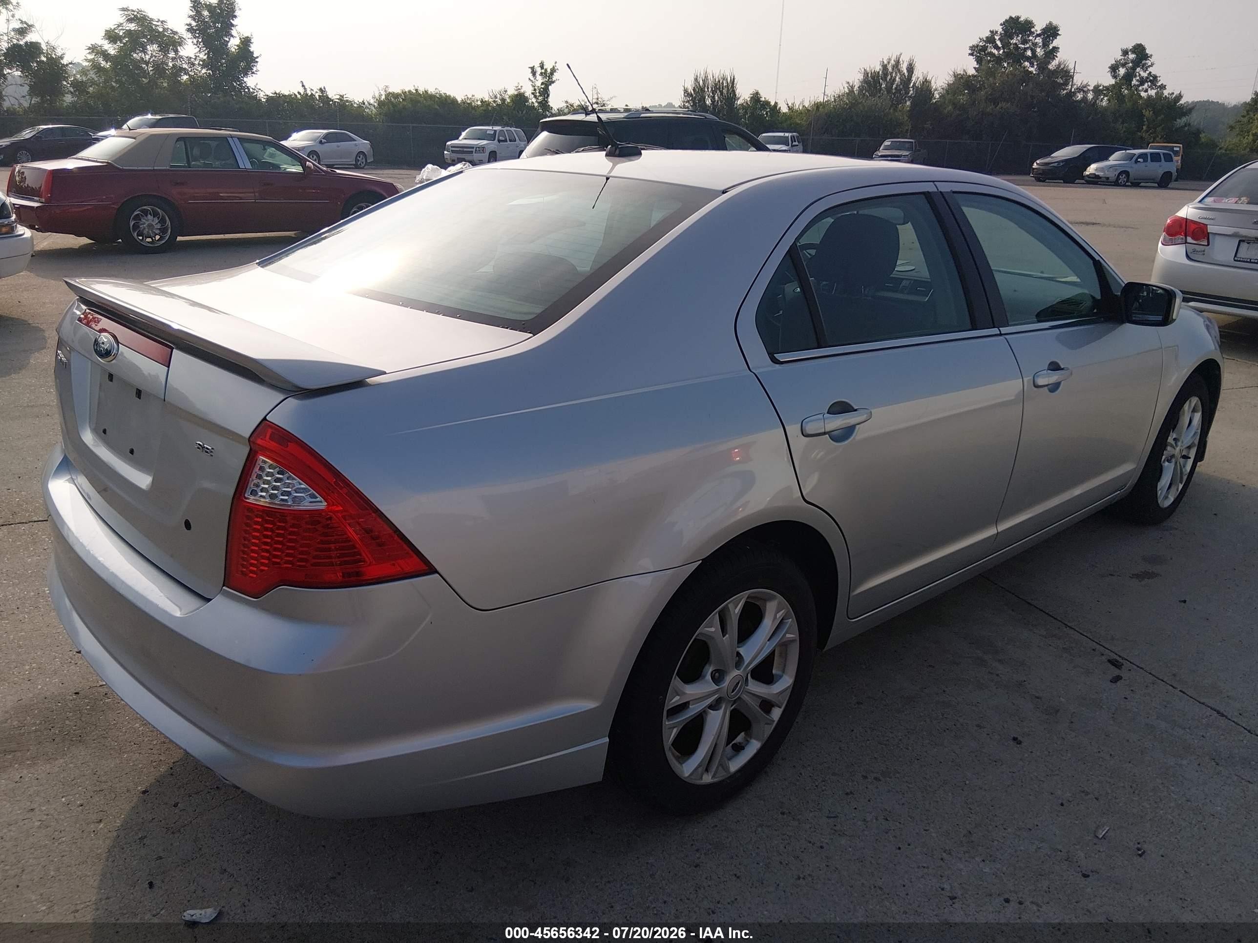 2012 Ford Fusion Se Gray vin: 3FAHP0HA4CR122673