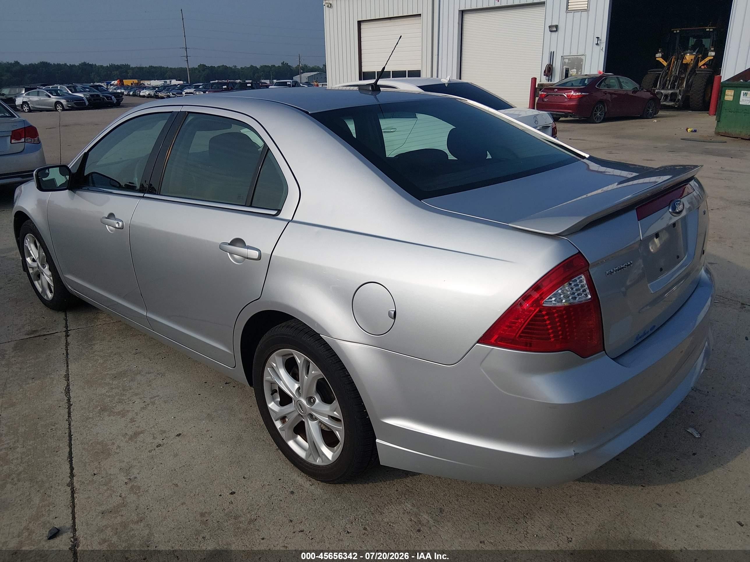 2012 Ford Fusion Se Gray vin: 3FAHP0HA4CR122673