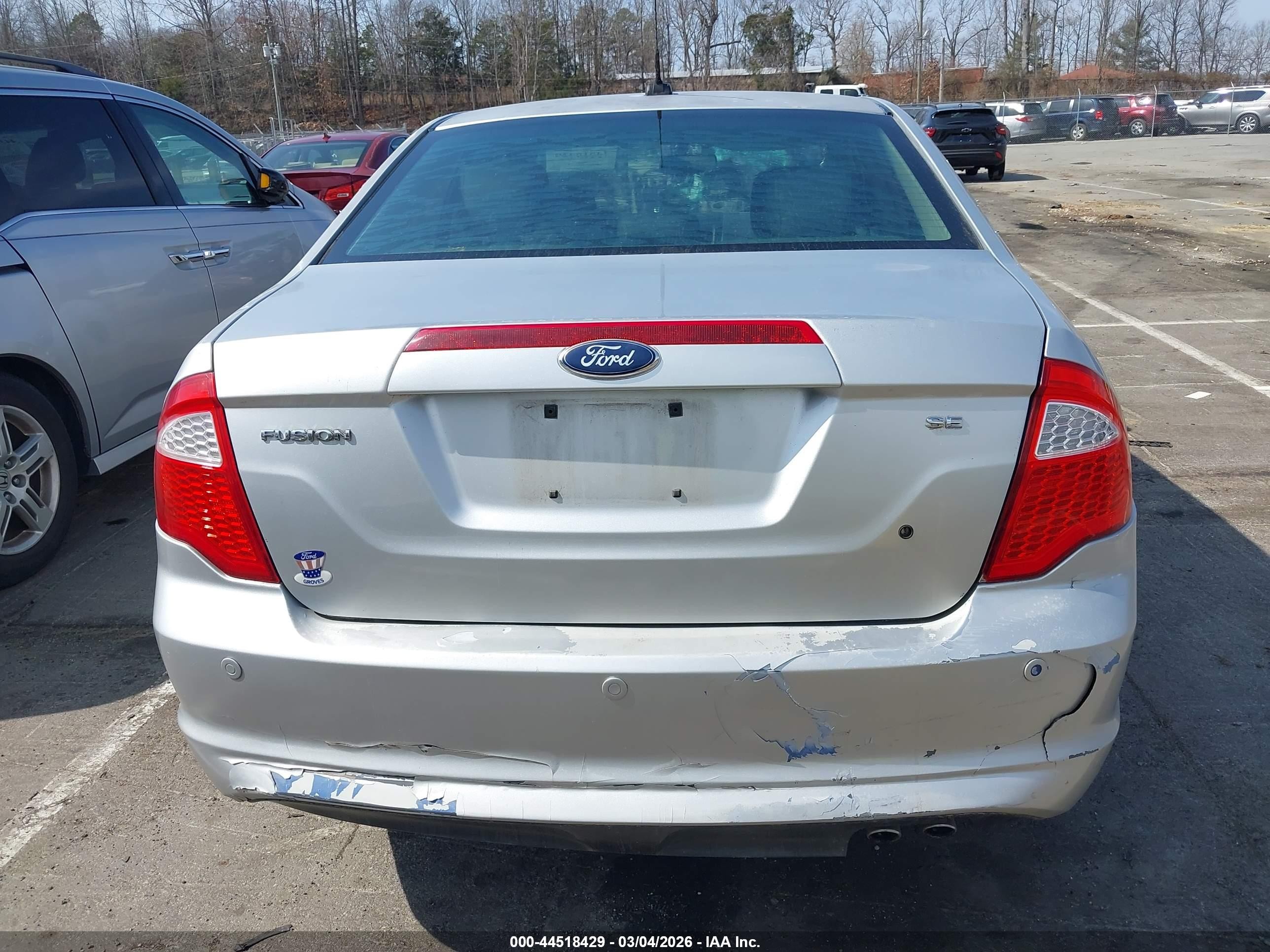2012 Ford Fusion Se Silver vin: 3FAHP0HA4CR163093