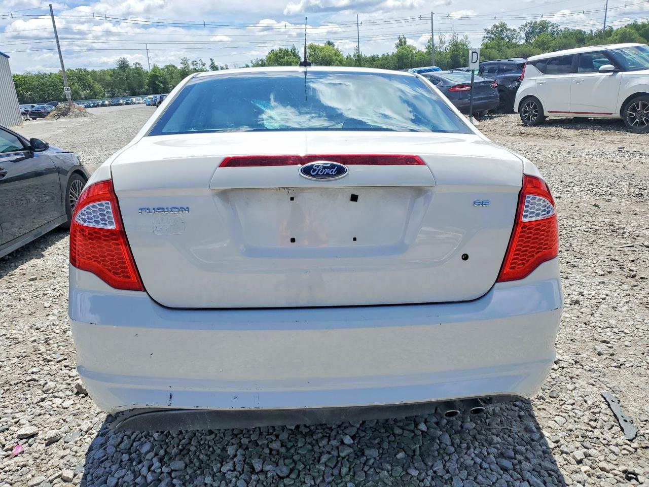 2012 Ford Fusion Se White vin: 3FAHP0HA4CR164941