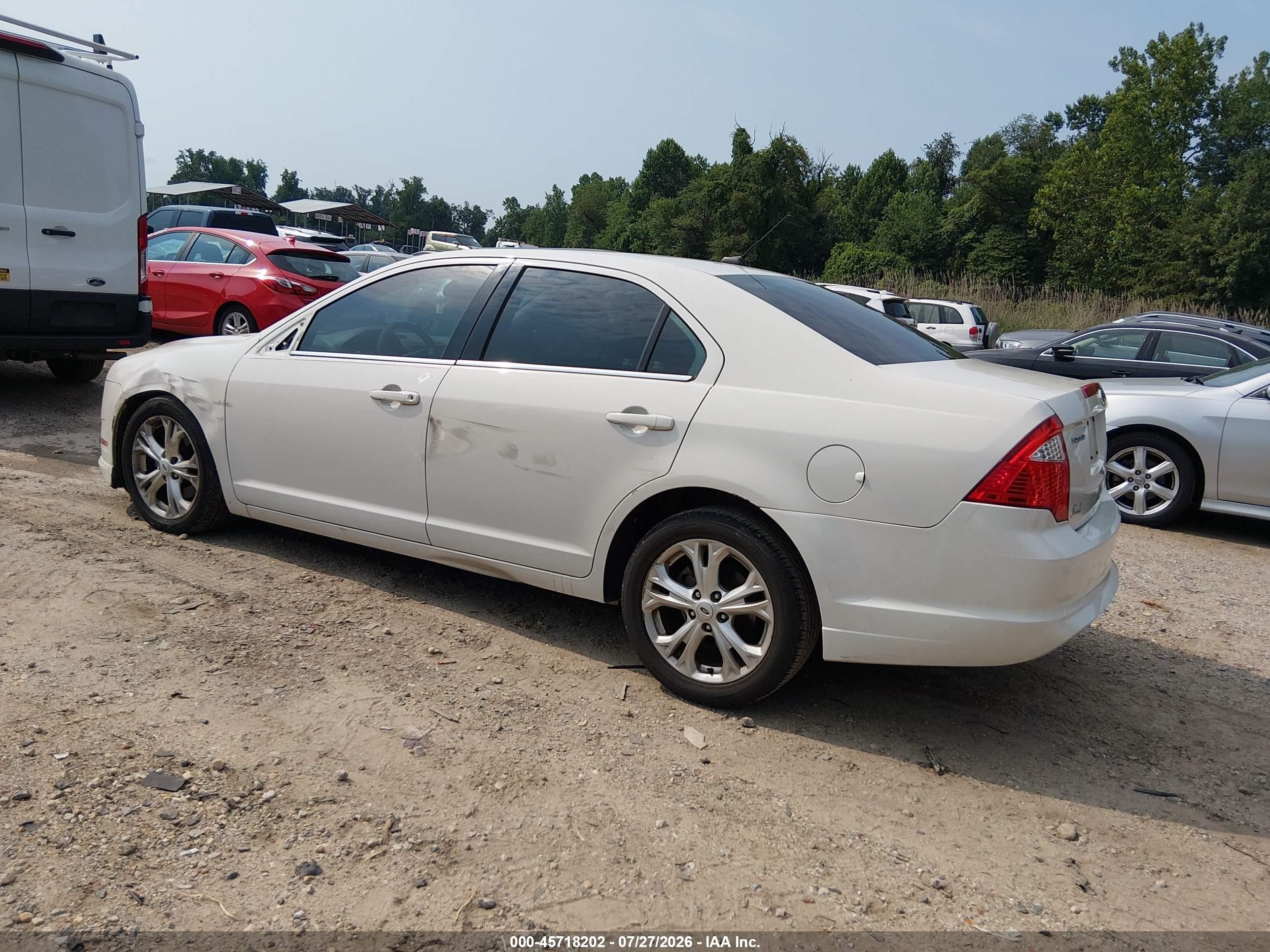 2012 Ford Fusion Se Белый vin: 3FAHP0HA4CR221493