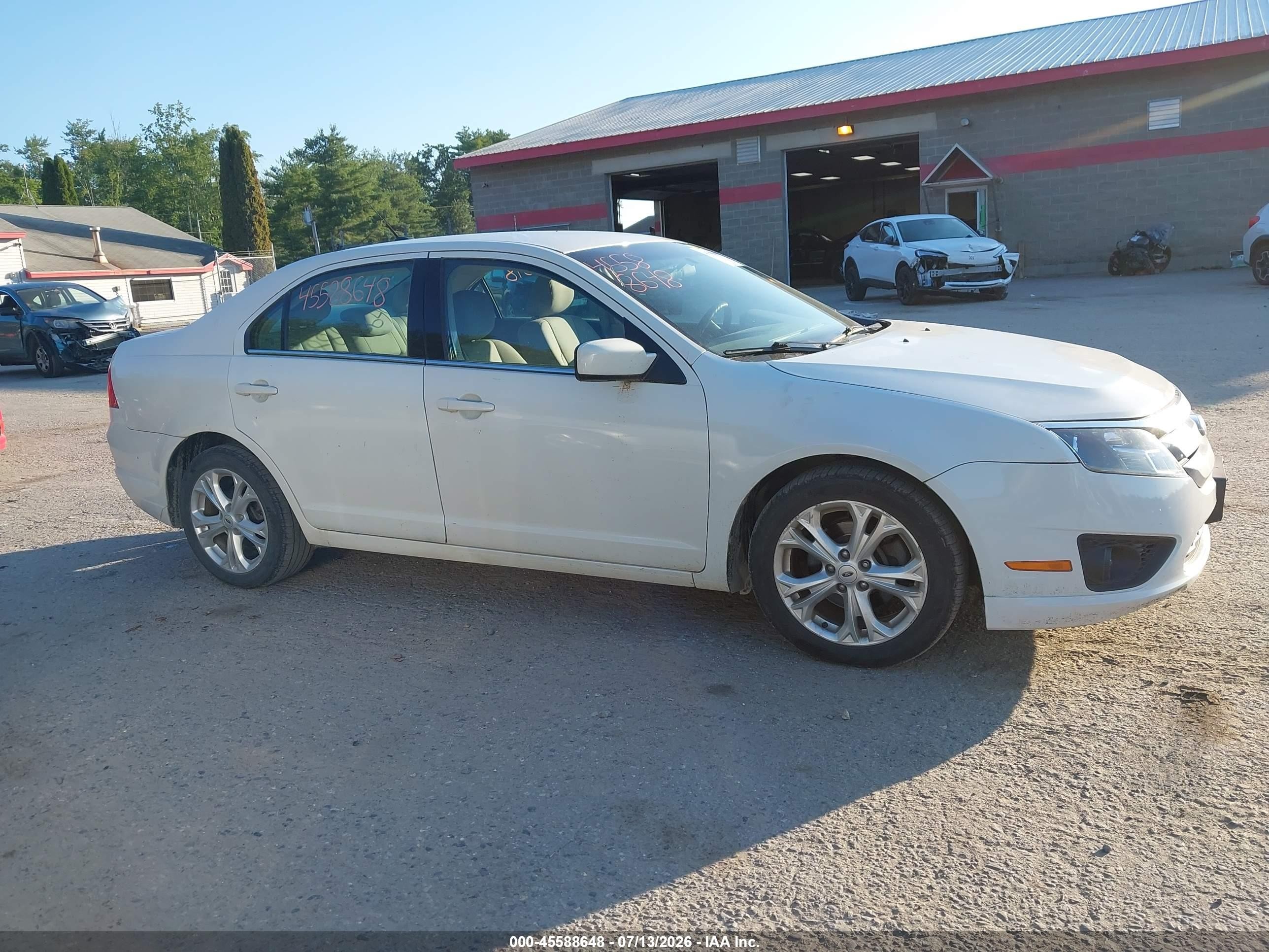 2012 Ford Fusion Se White vin: 3FAHP0HA4CR235541