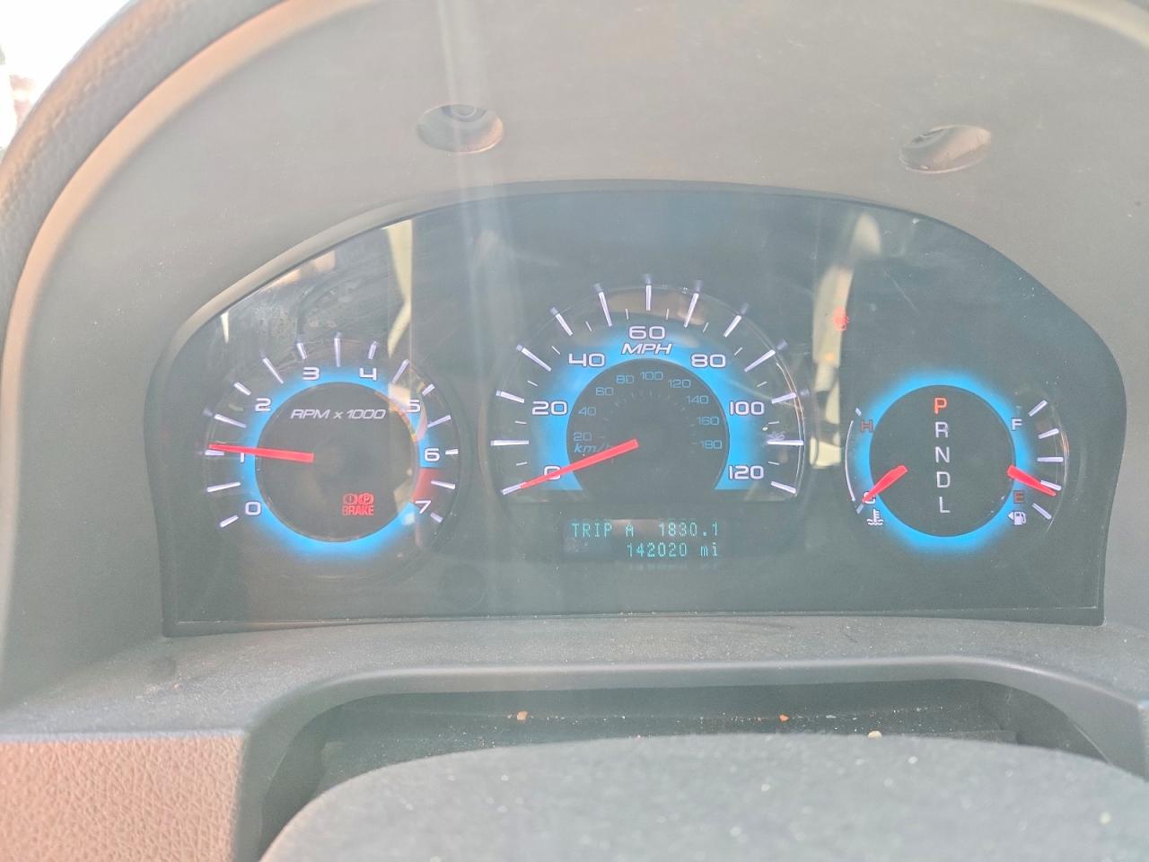 2012 Ford Fusion Se Silver vin: 3FAHP0HA4CR235586