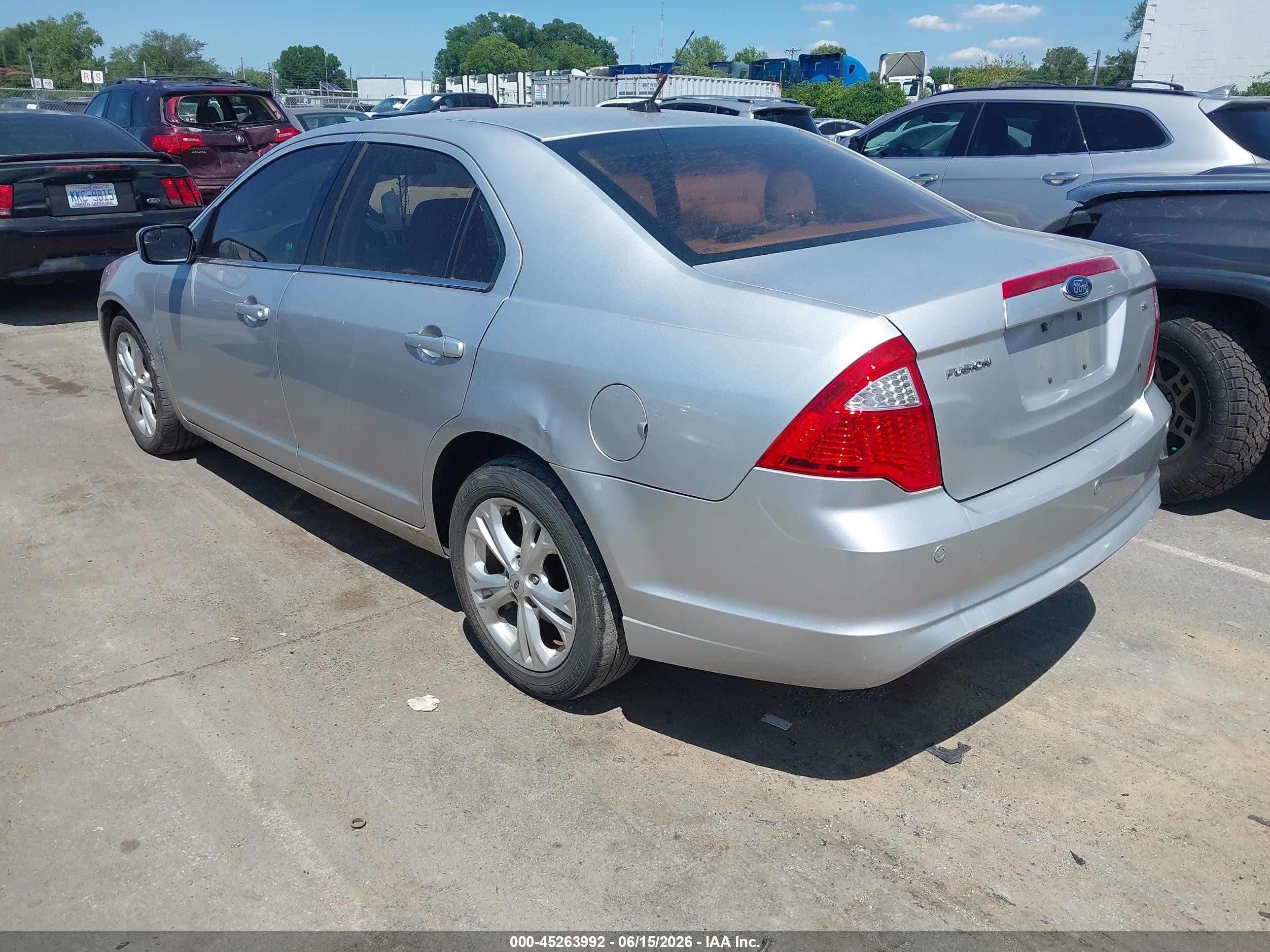 2012 Ford Fusion Se Gray vin: 3FAHP0HA4CR307225