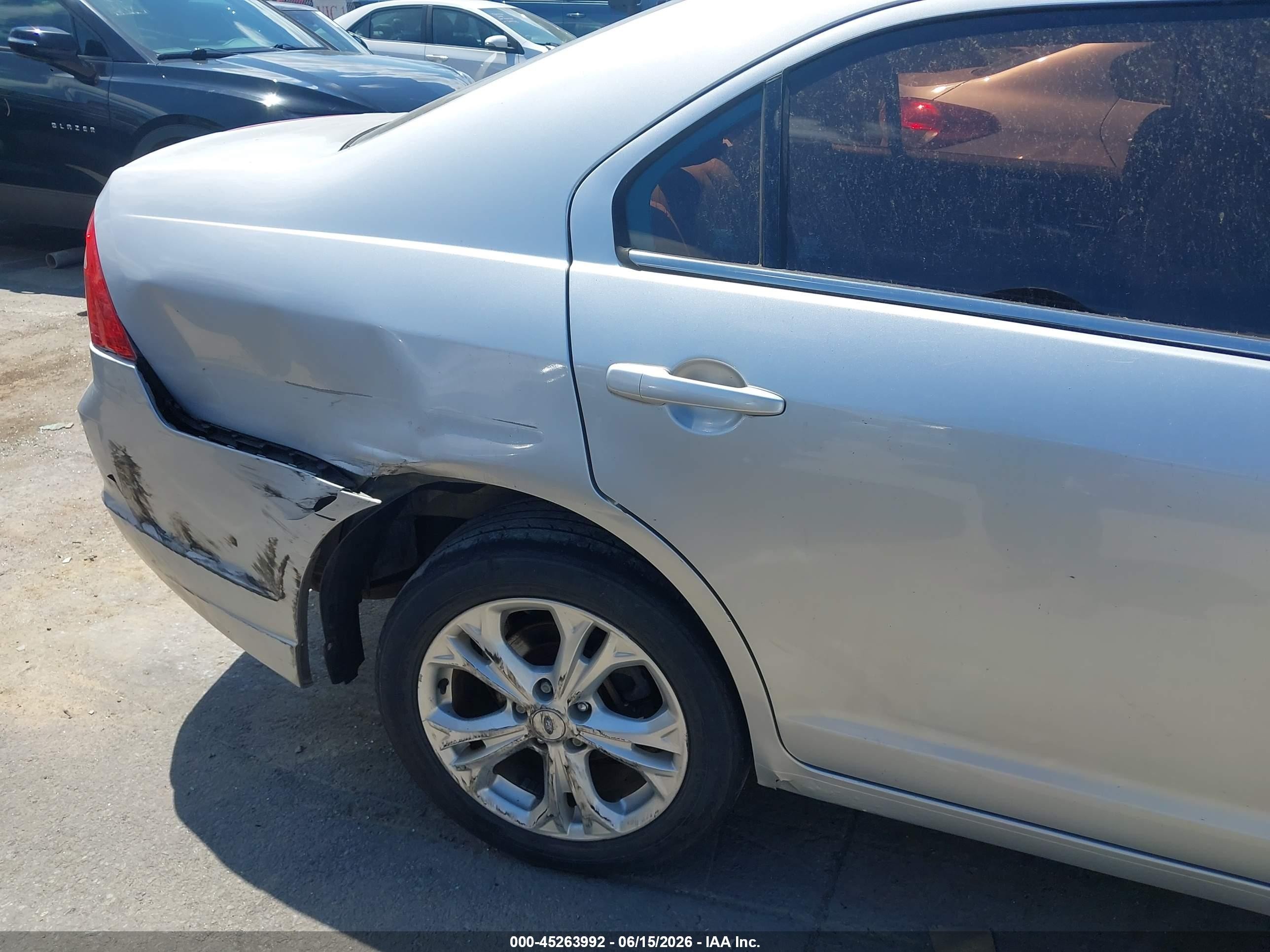 2012 Ford Fusion Se Gray vin: 3FAHP0HA4CR307225
