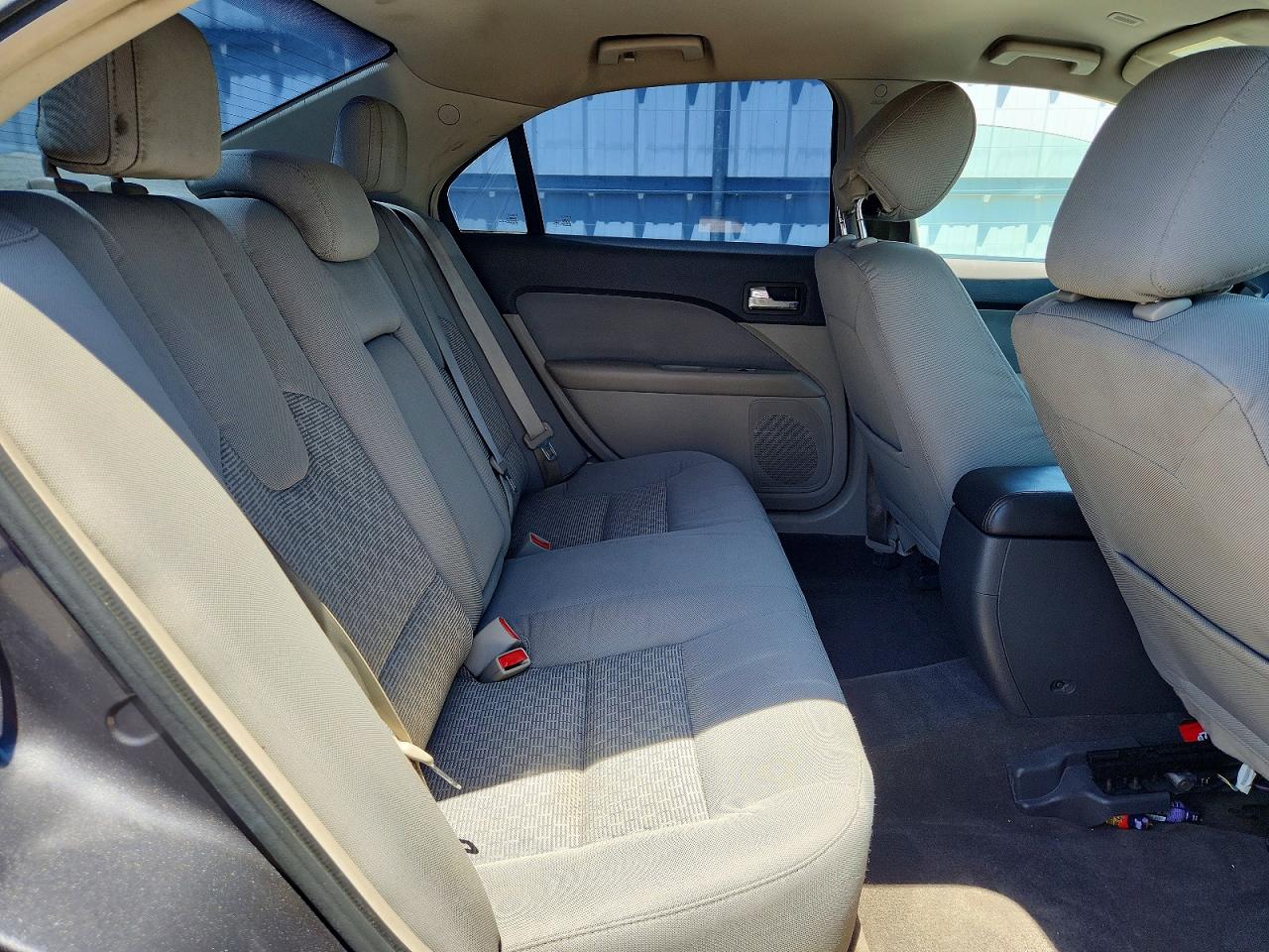 2012 Ford Fusion Se Серый vin: 3FAHP0HA4CR332707