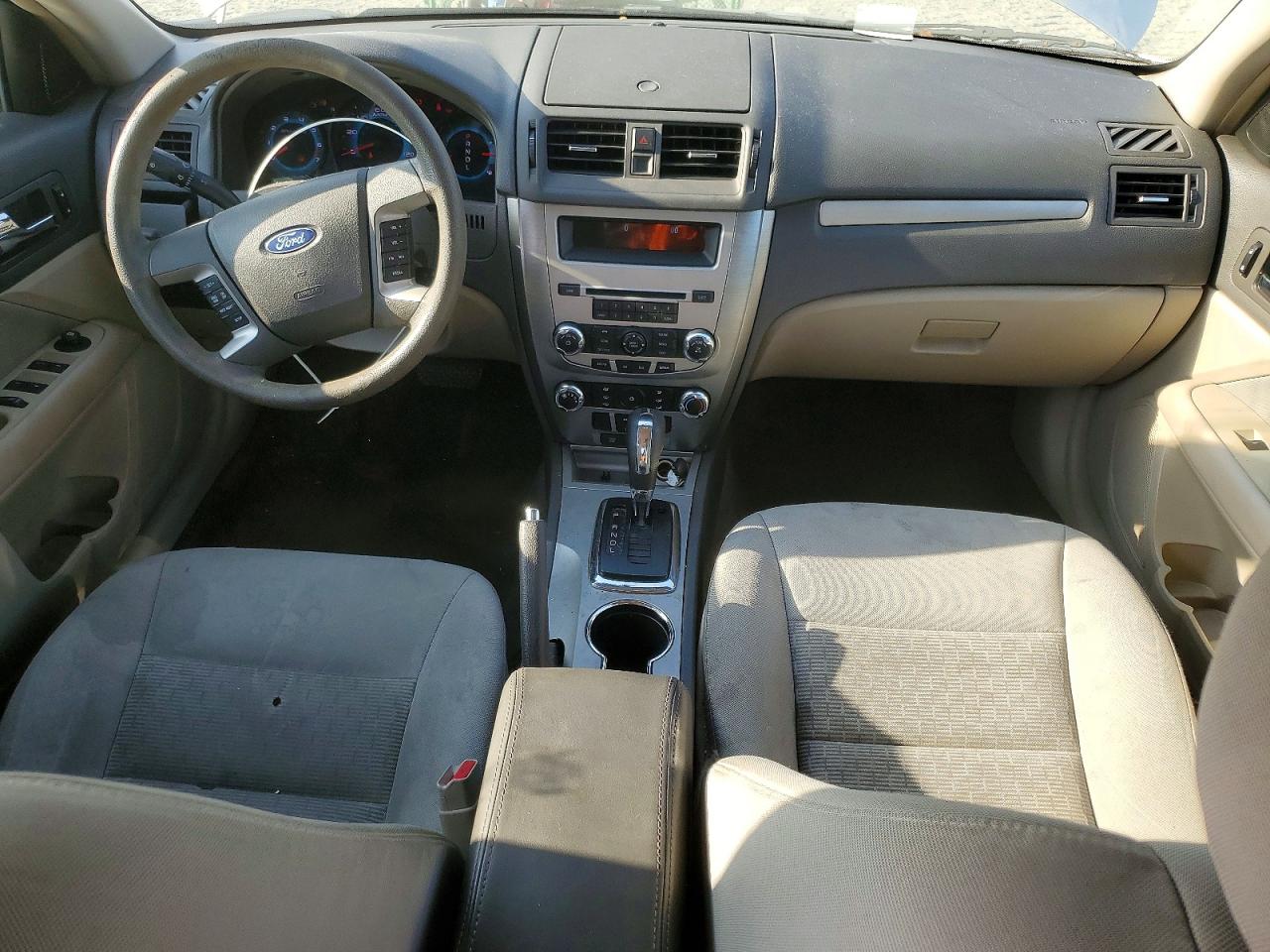 2012 Ford Fusion Серебряный vin: 3FAHP0HA4CR346185