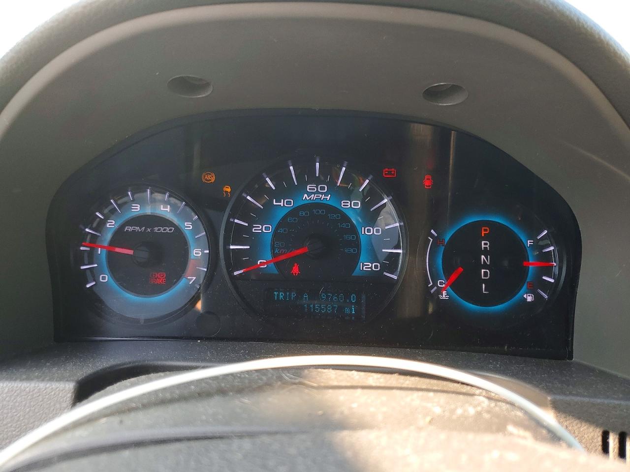 2012 Ford Fusion Серебряный vin: 3FAHP0HA4CR346185