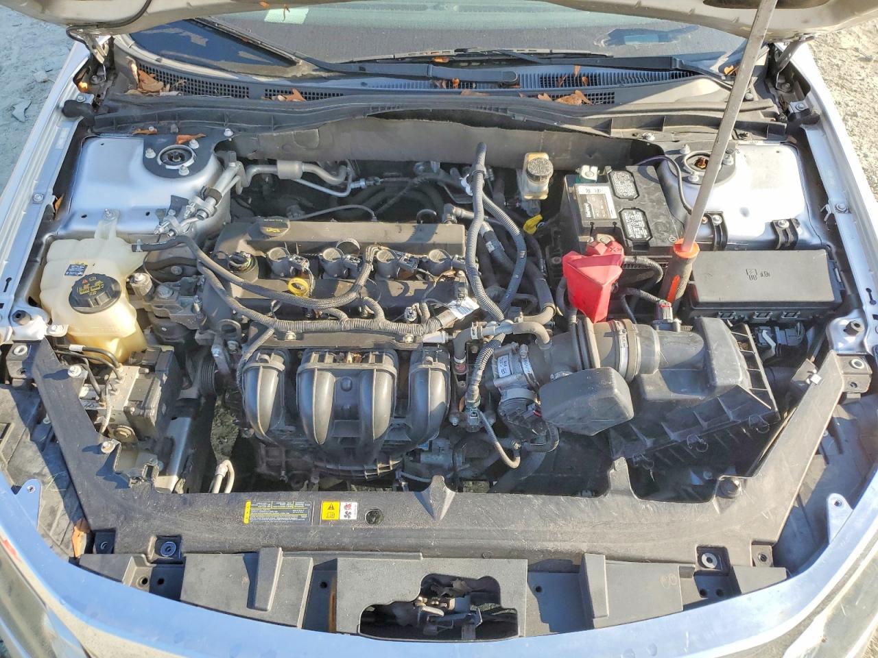 2012 Ford Fusion Серебряный vin: 3FAHP0HA4CR346185