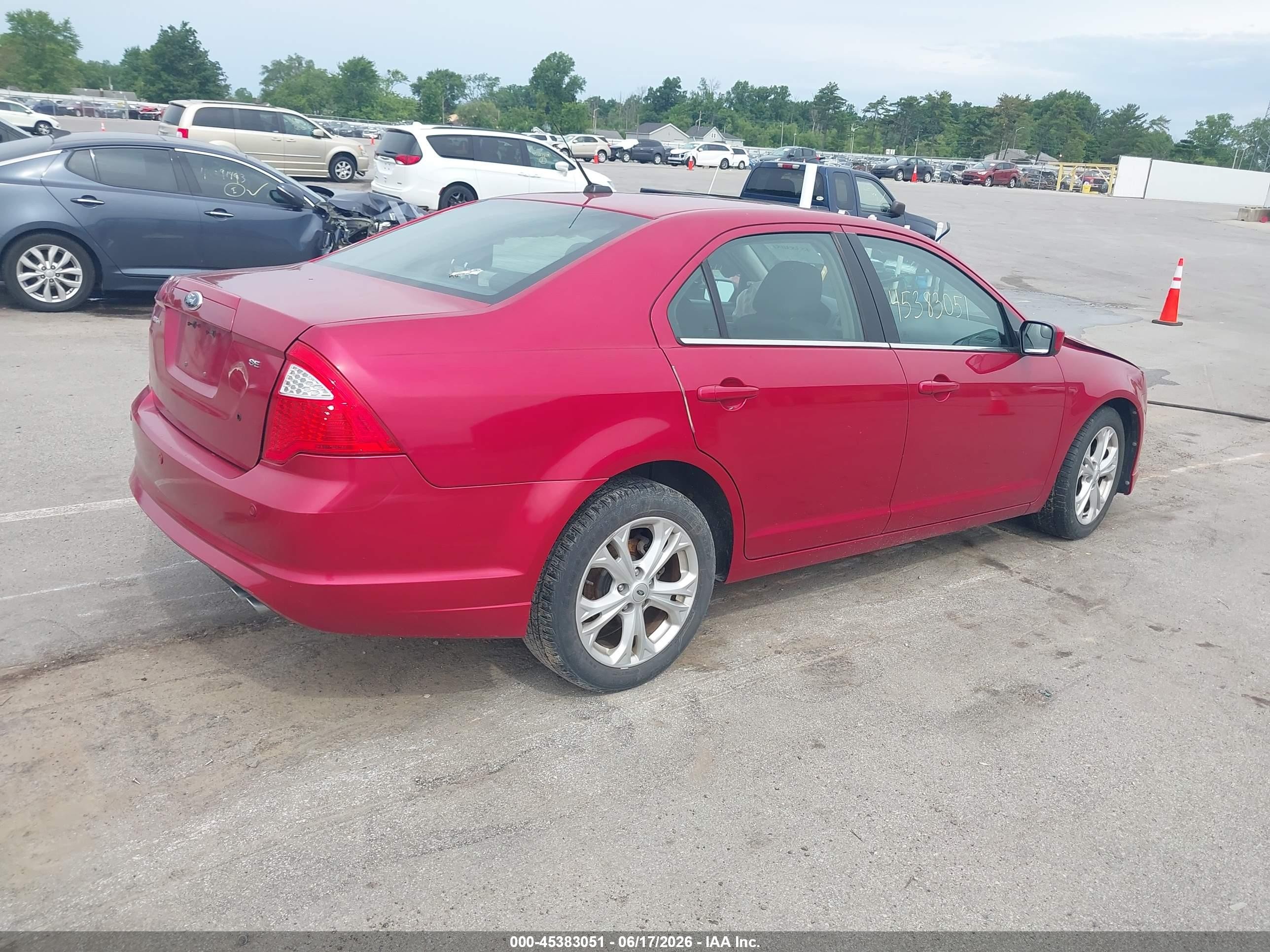 2012 Ford Fusion Se Red vin: 3FAHP0HA4CR349264