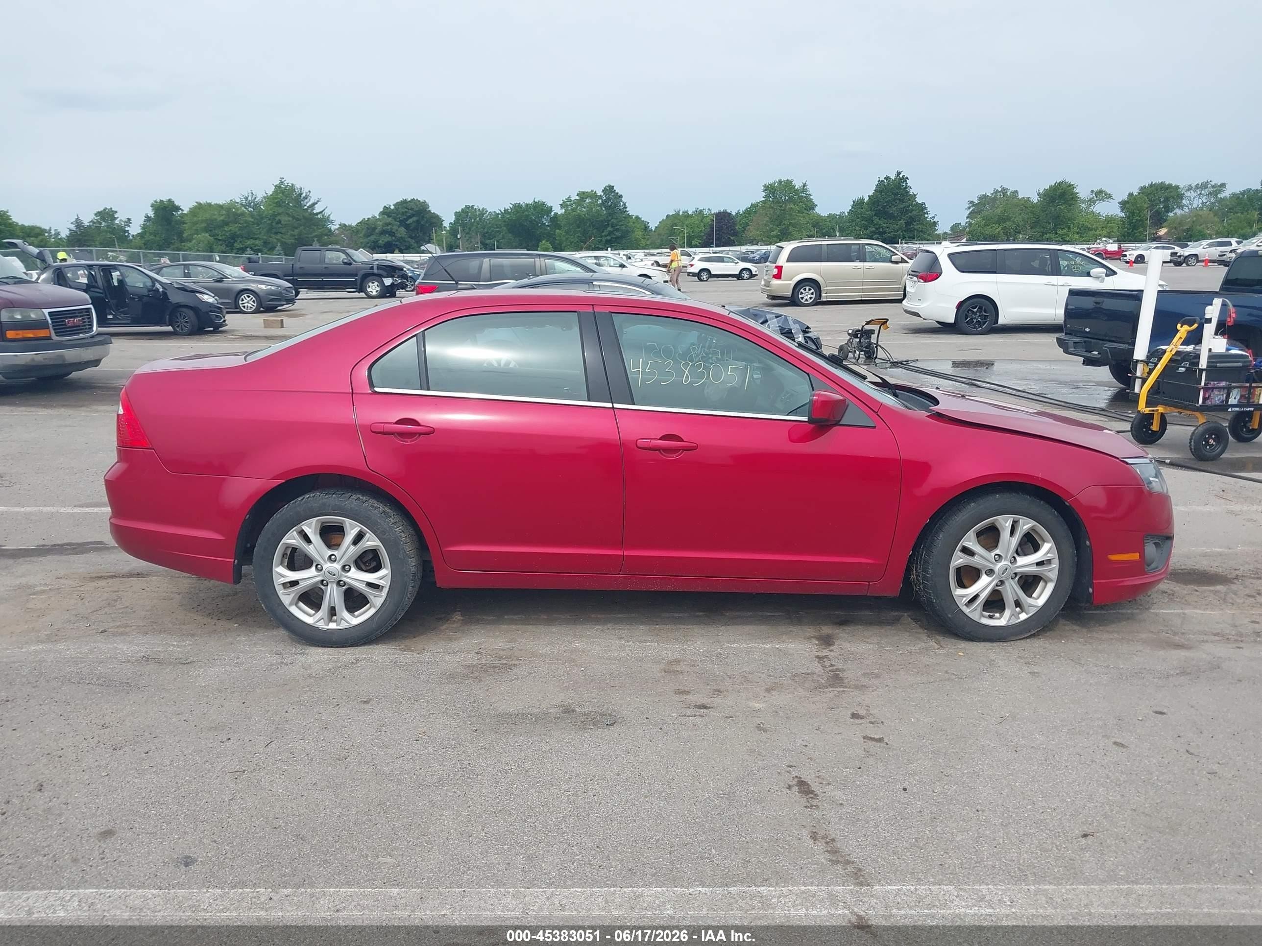 2012 Ford Fusion Se Red vin: 3FAHP0HA4CR349264