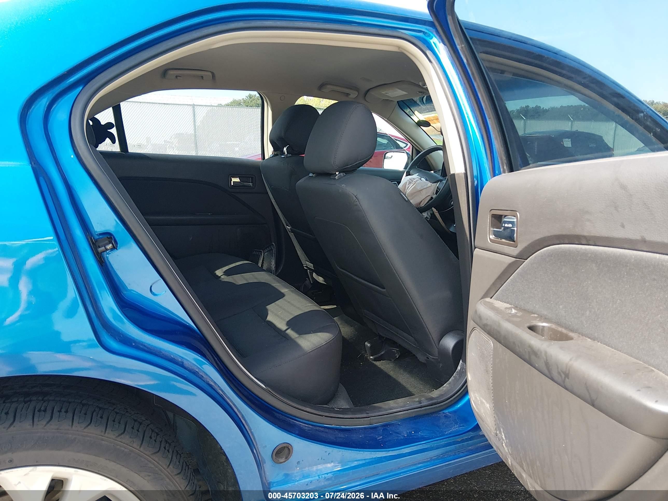 2012 Ford Fusion Se Blue vin: 3FAHP0HA4CR374746