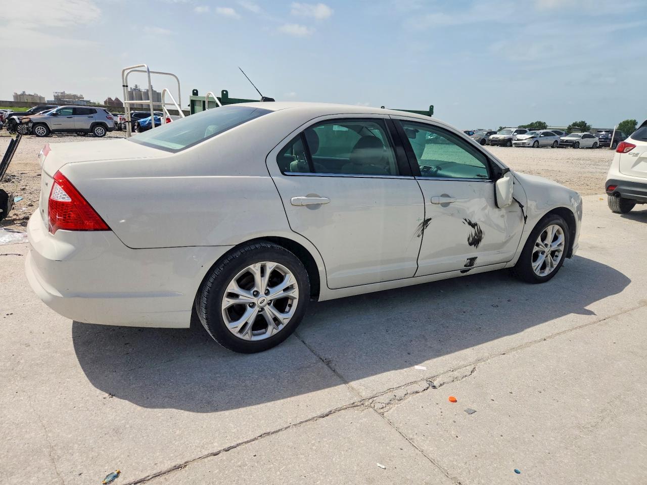2012 Ford Fusion Se White vin: 3FAHP0HA4CR380546