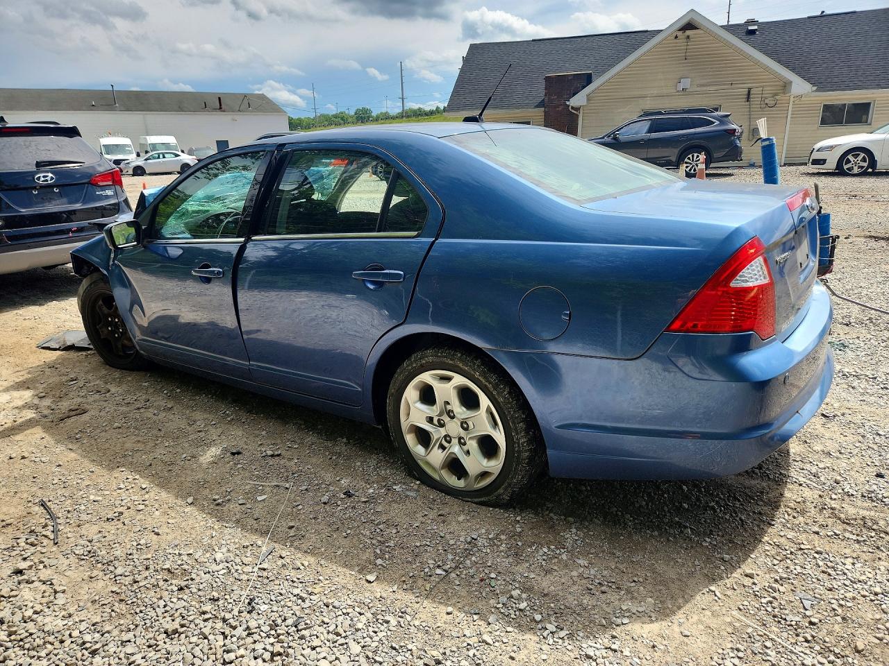 2010 Ford Fusion Se Blue vin: 3FAHP0HA5AR177176