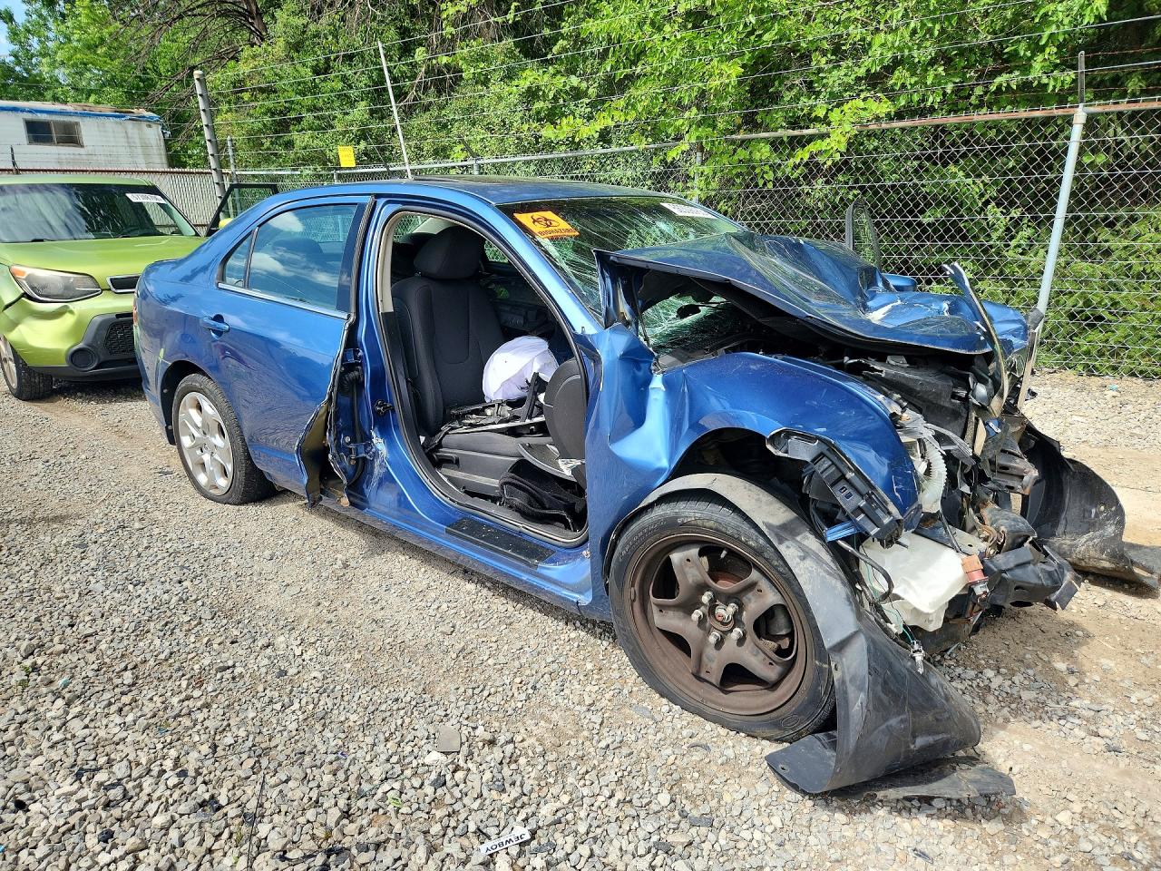 2010 Ford Fusion Se Blue vin: 3FAHP0HA5AR177176