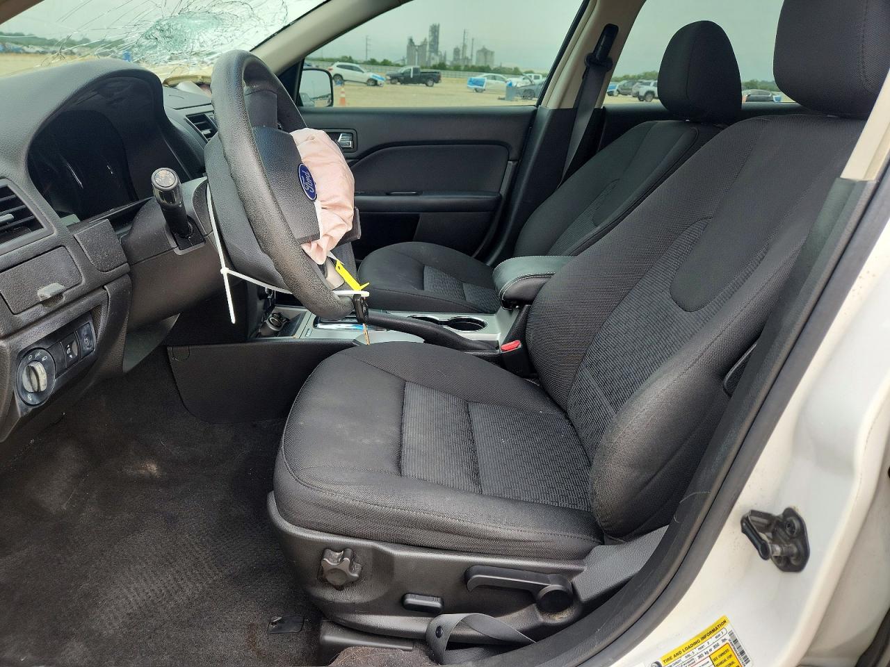 2010 Ford Fusion Se White vin: 3FAHP0HA5AR227428
