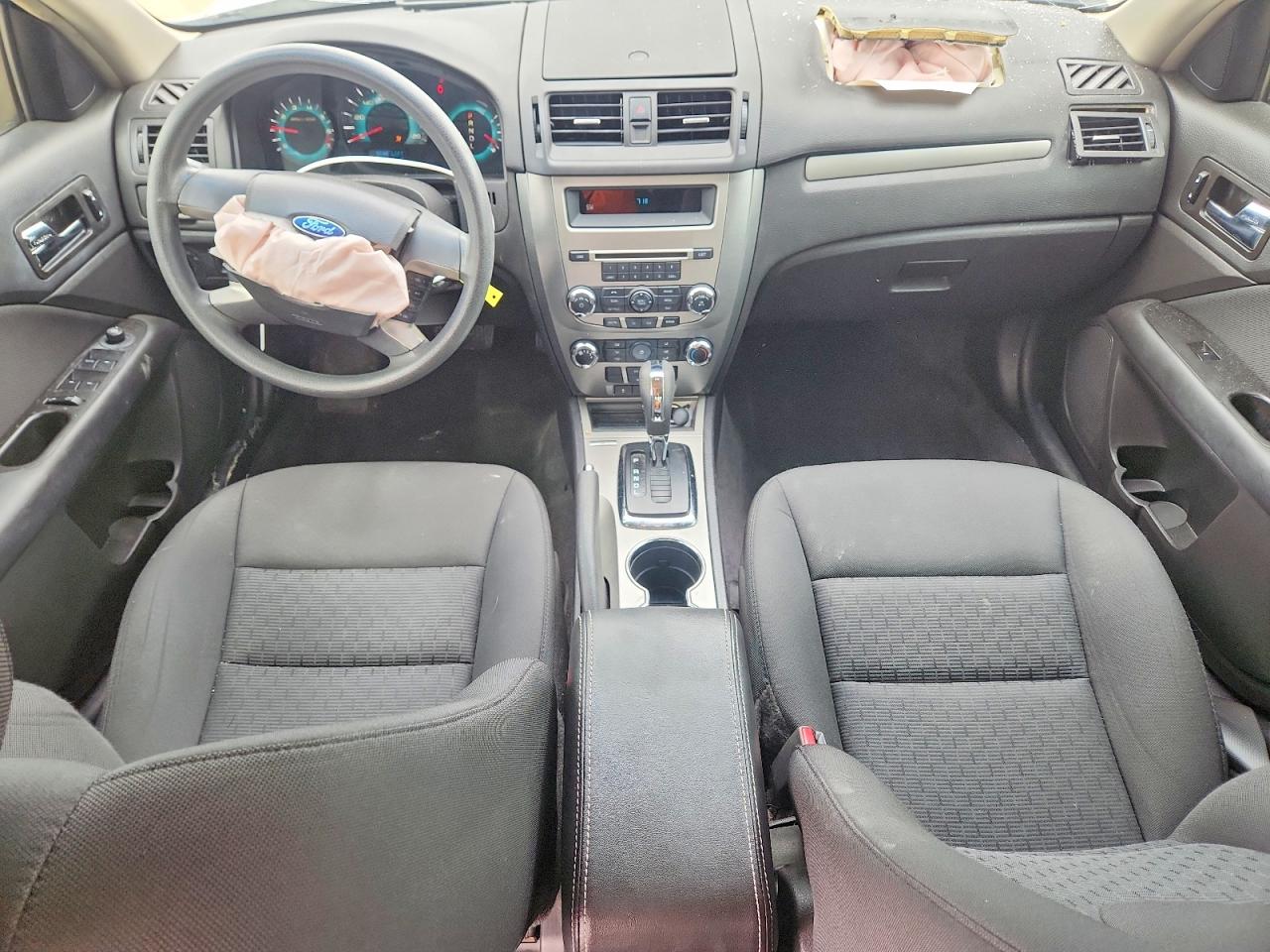 2010 Ford Fusion Se White vin: 3FAHP0HA5AR227428