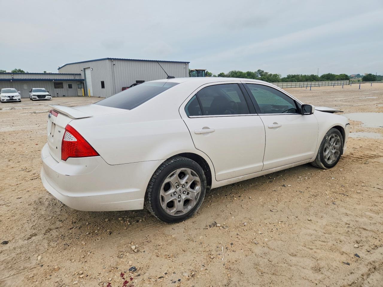 2010 Ford Fusion Se White vin: 3FAHP0HA5AR227428
