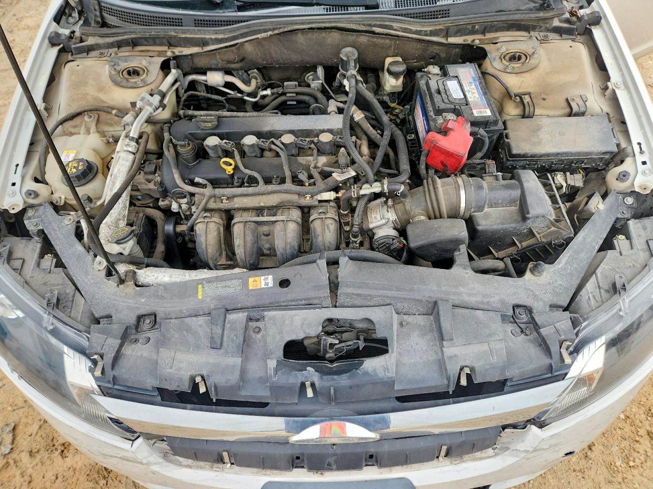 2010 Ford Fusion Se White vin: 3FAHP0HA5AR227428